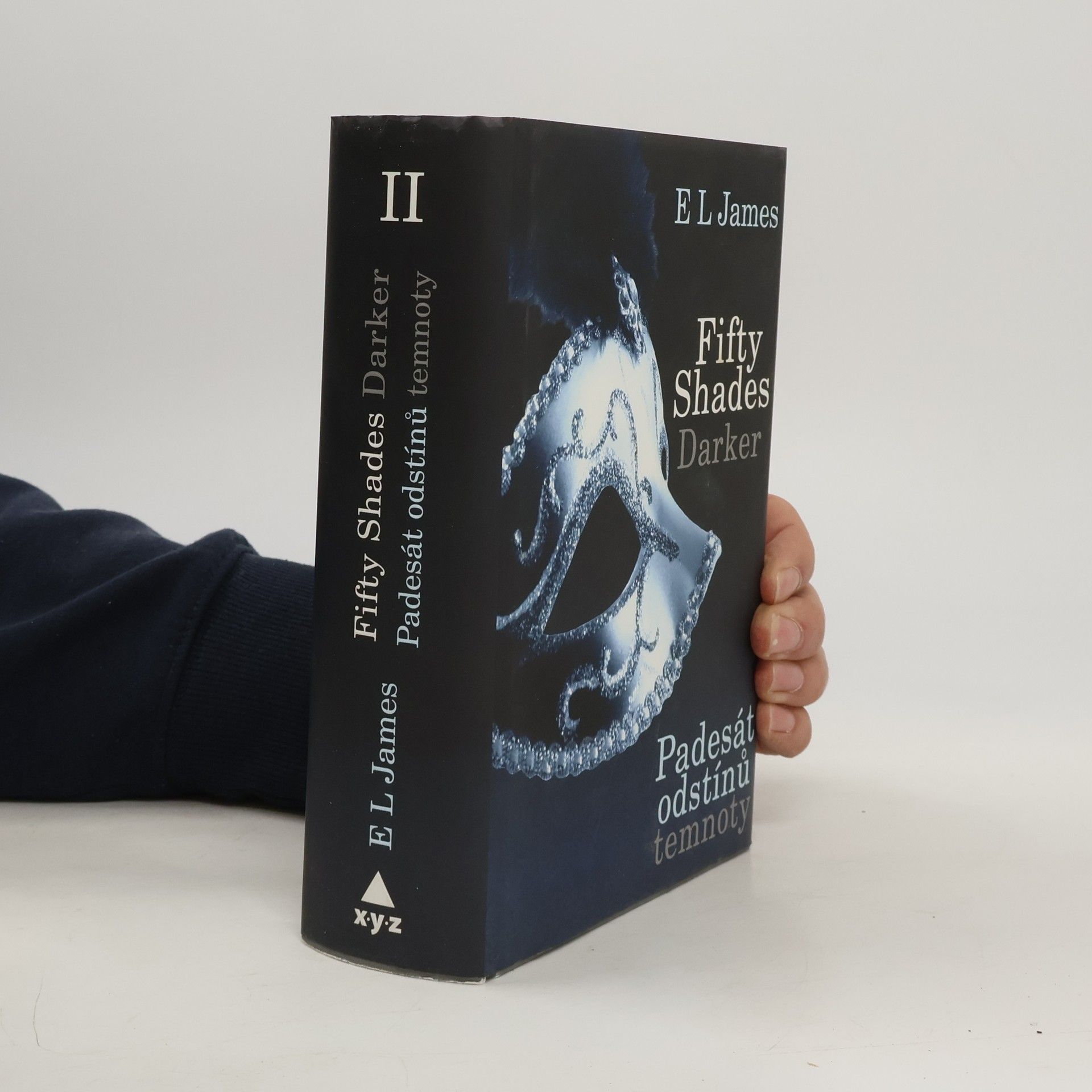 E L James Padesát odstínů temnoty