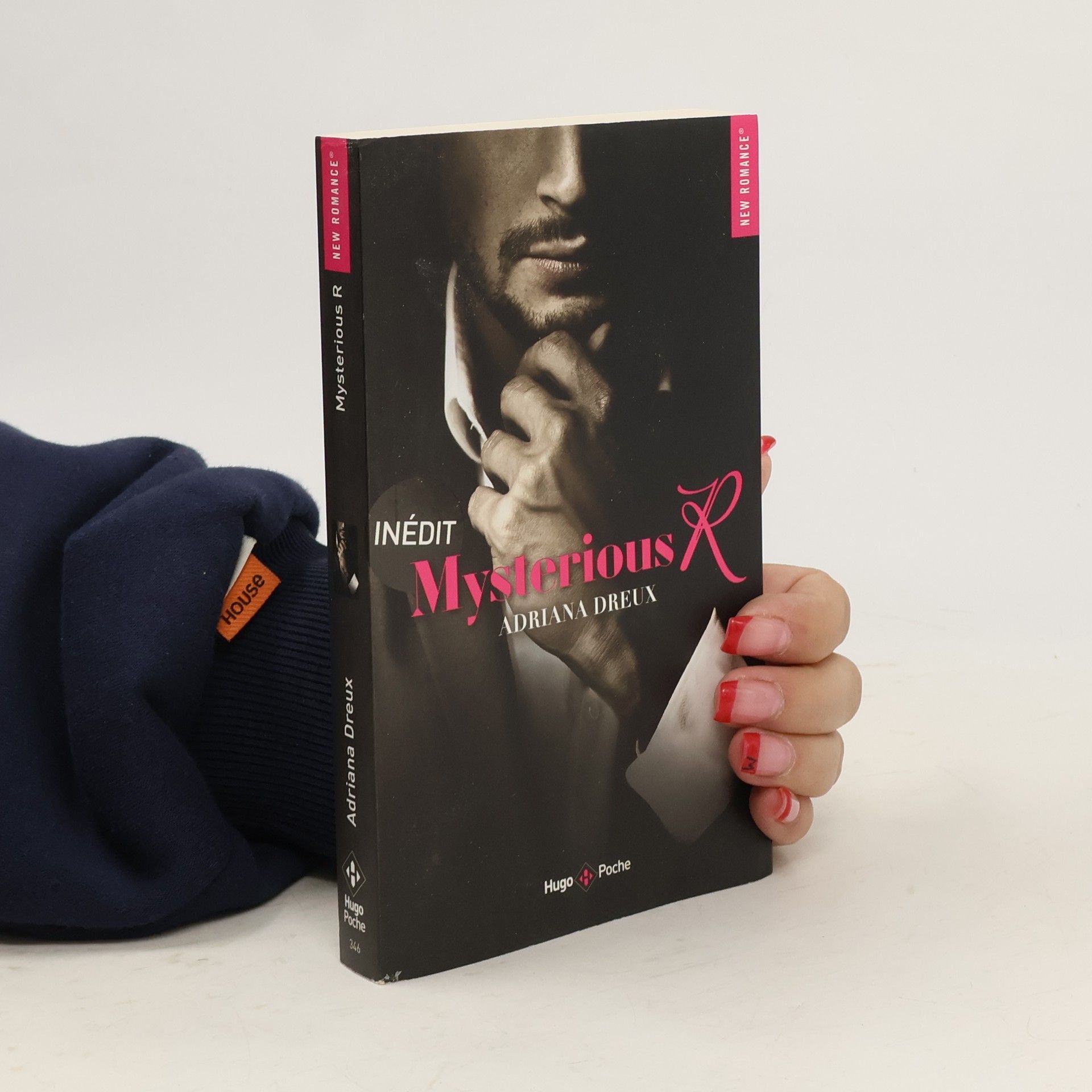 Adriana Dreux New Romance: Mysterious R