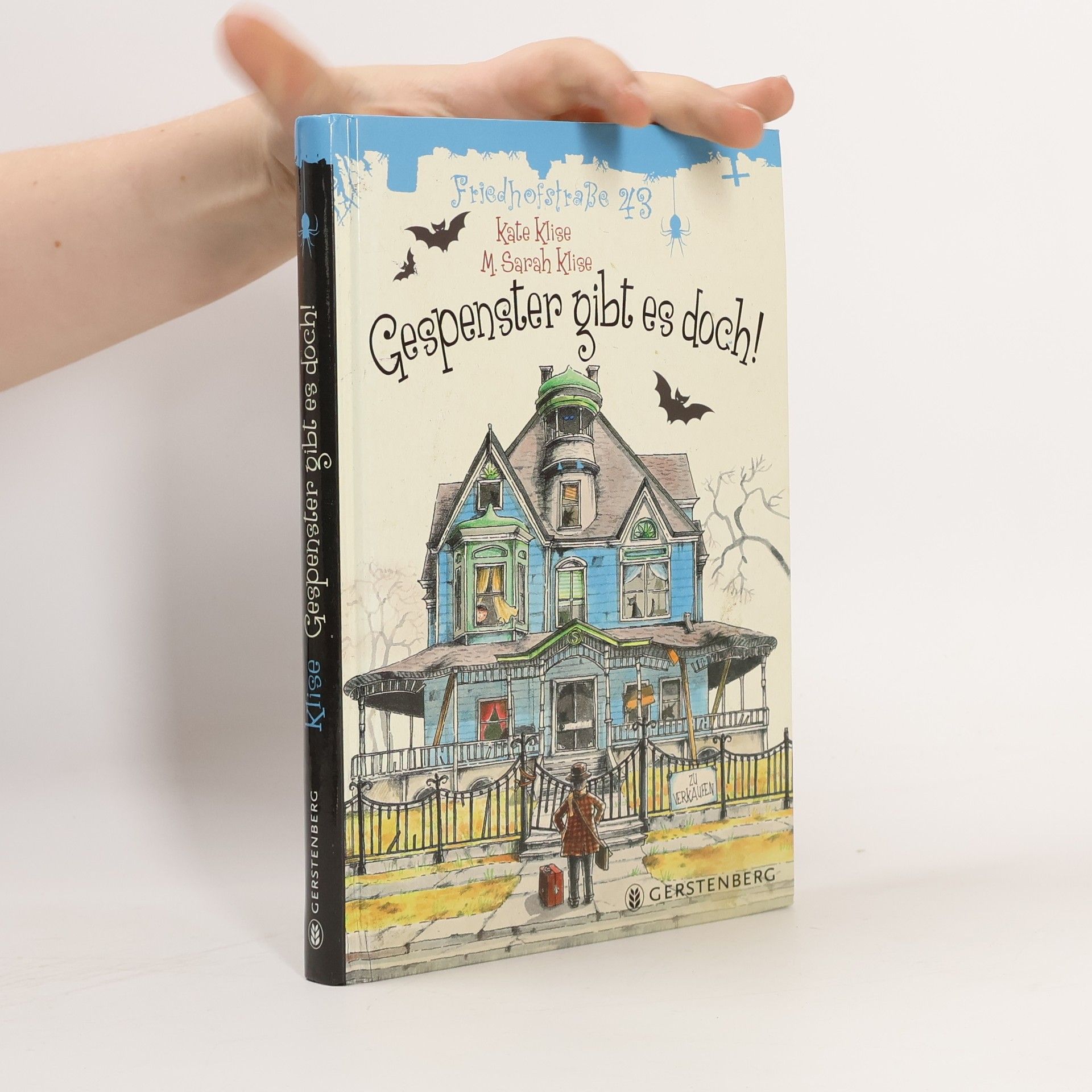 Friedhofstraße 43. Gespenster gibt es doch!