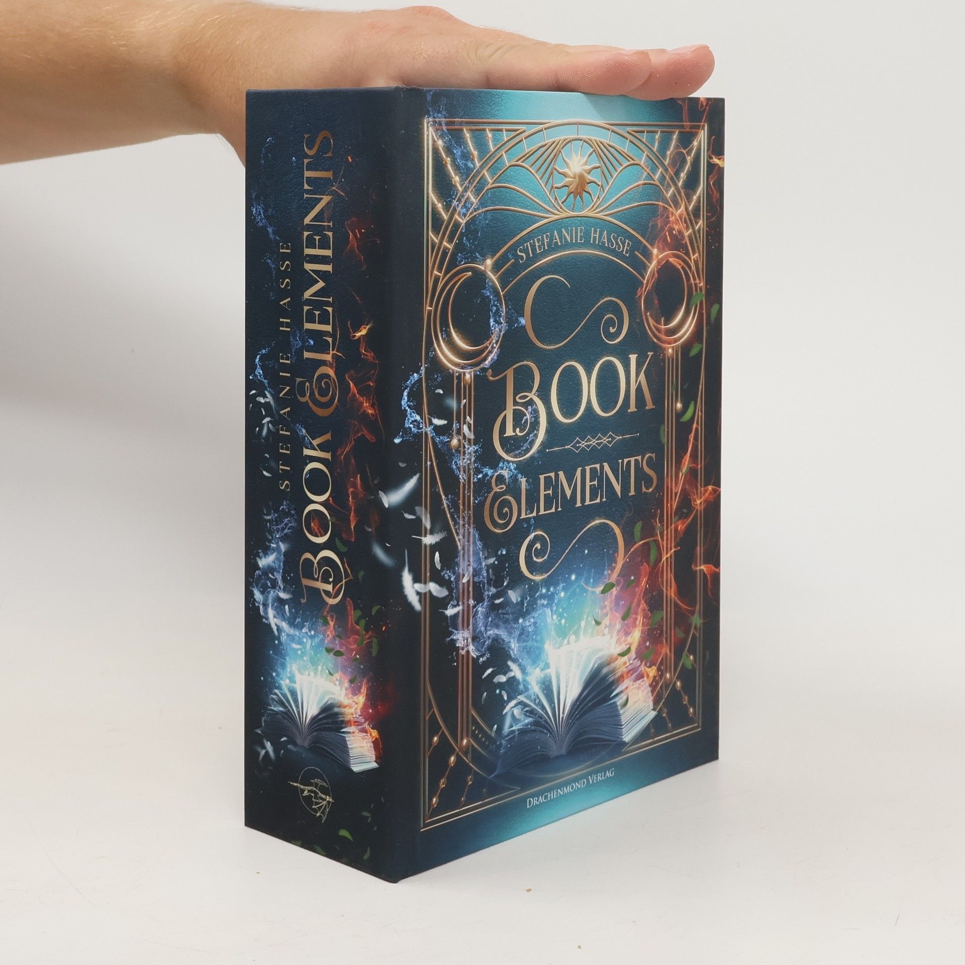 Stefanie Hasse Book Elements