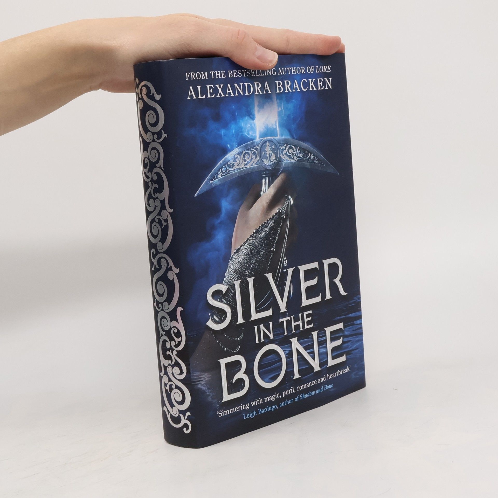 Alexandra Bracken Silver in the Bone