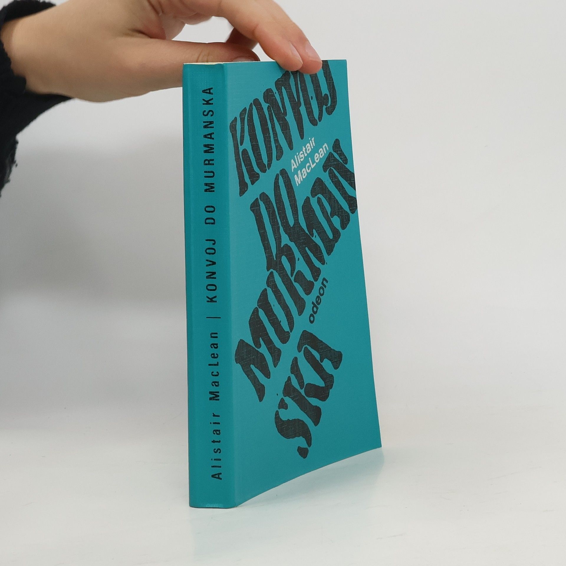 Alistair MacLean Konvoj do Murmanska