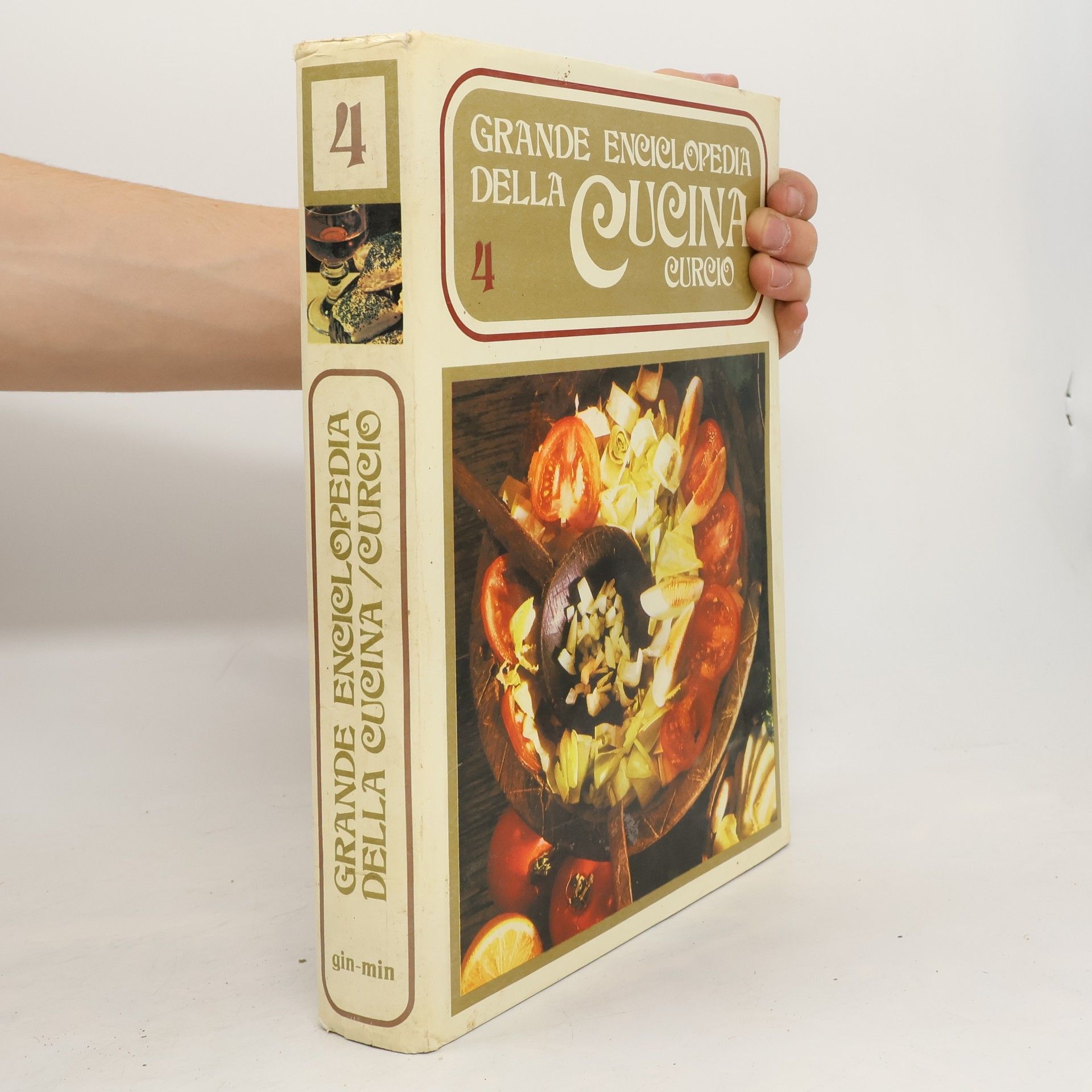 Auteurscollectief Grande enciclopedia della cucina curcio 4. Gin-Min