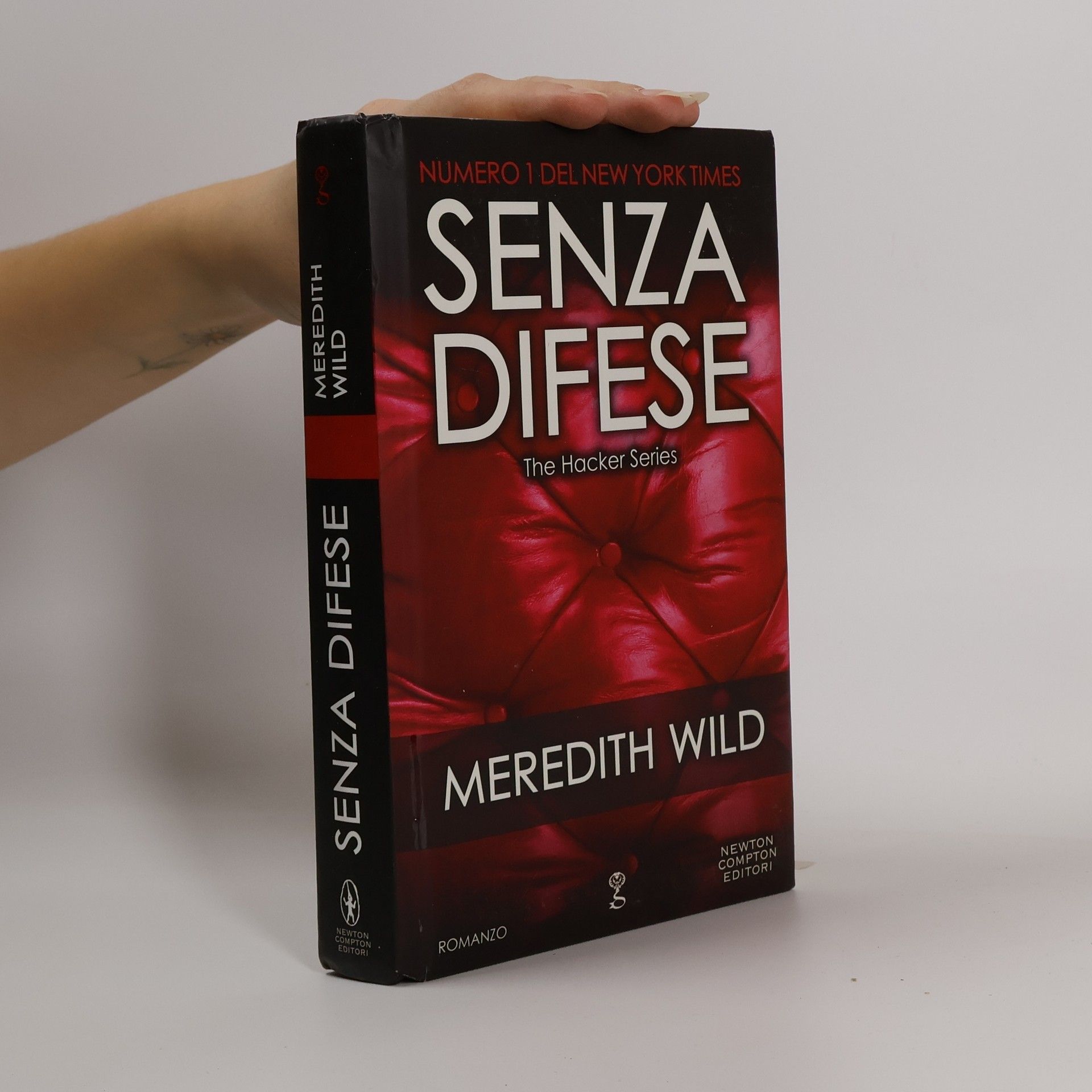 Meredith Wild The Hacker Series: Senza difese