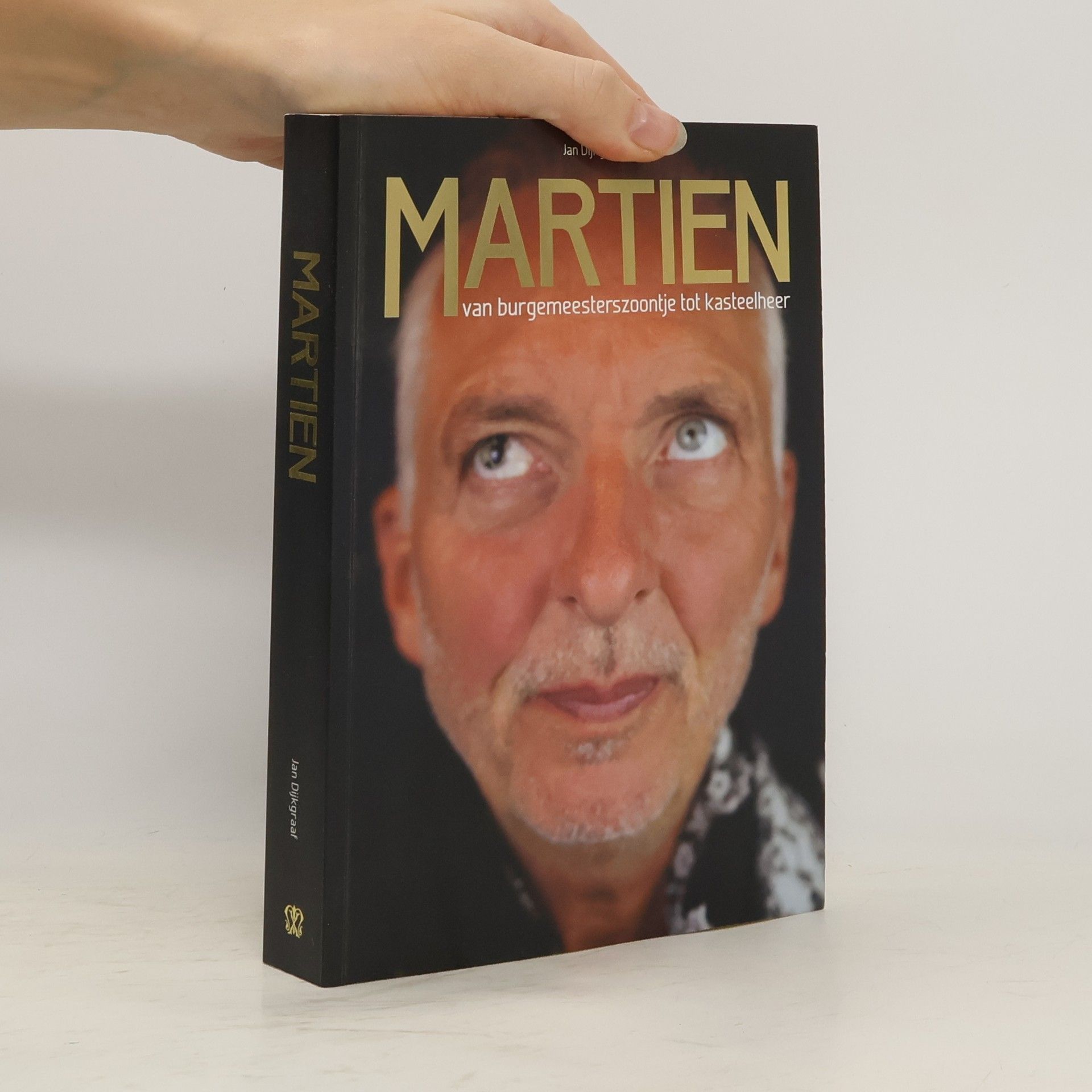 Martien, van burgemeesterzoontje tot kasteelheer