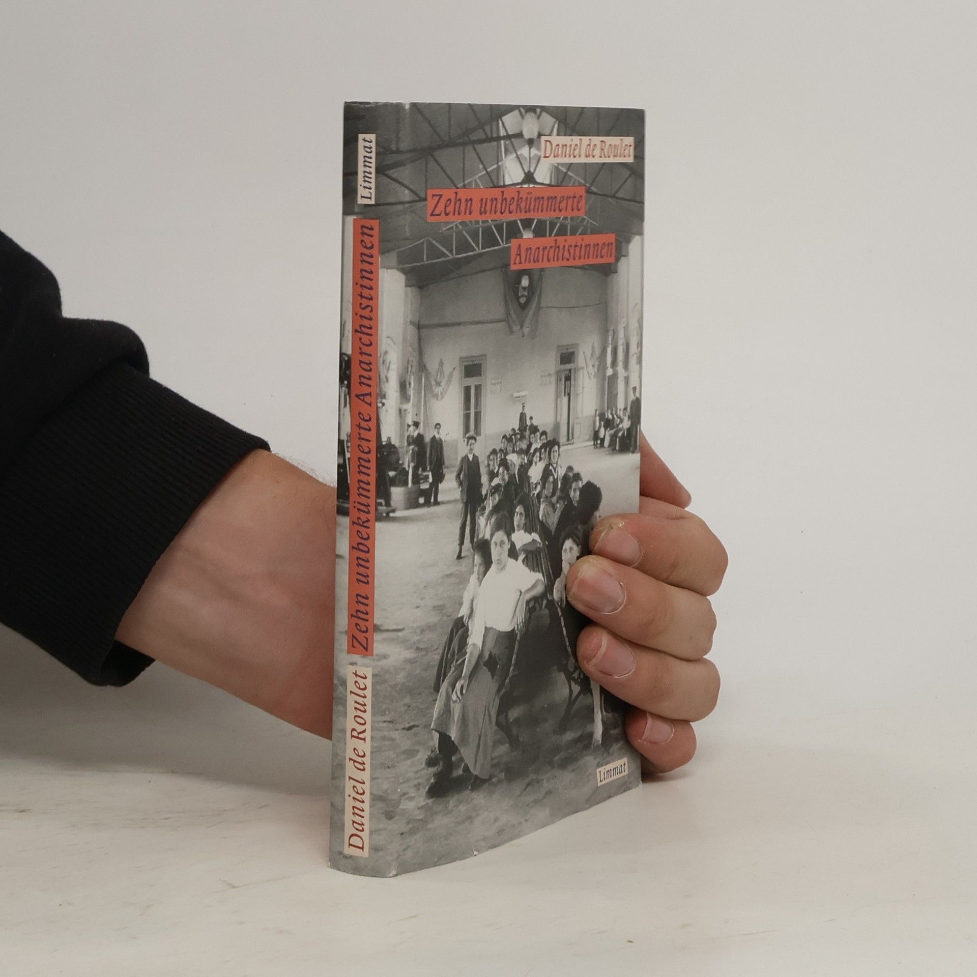 Zehn unbekümmerte Anarchistinnen