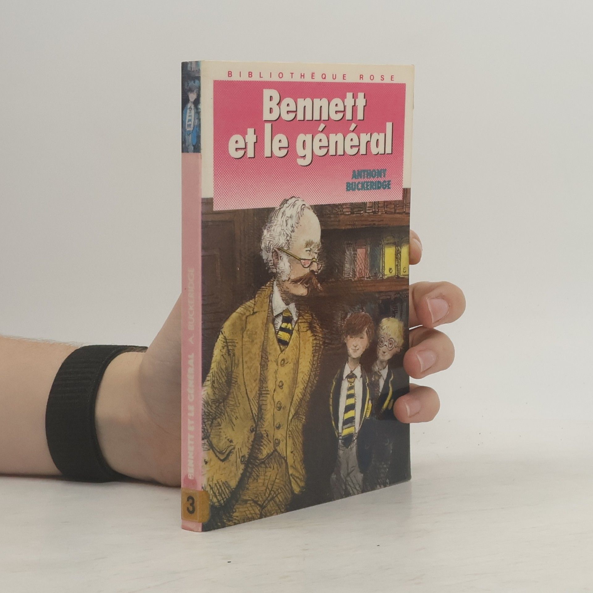 Bennett et le general