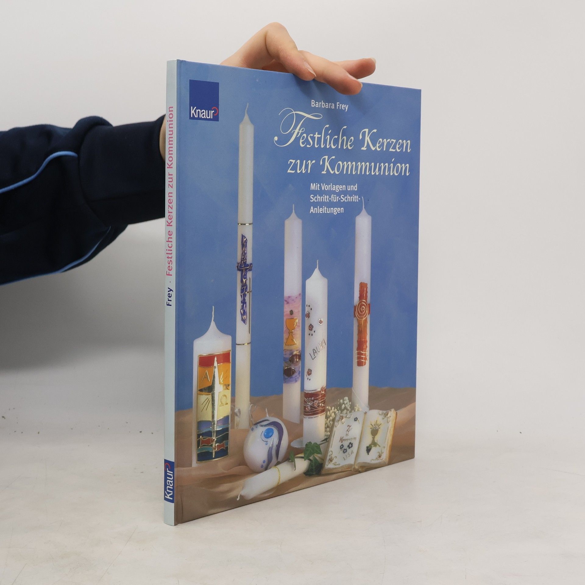 Festliche Kerzen zur Kommunion