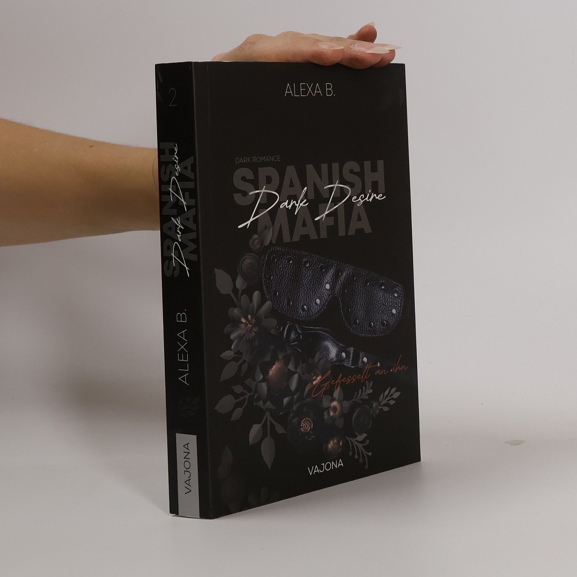 Dark Desire (Spanish Mafia 2)