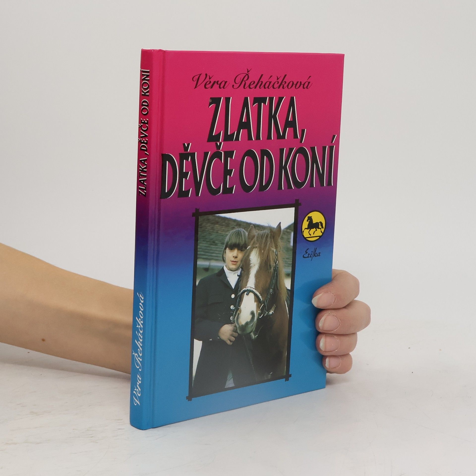Zlatka, děvče od koní