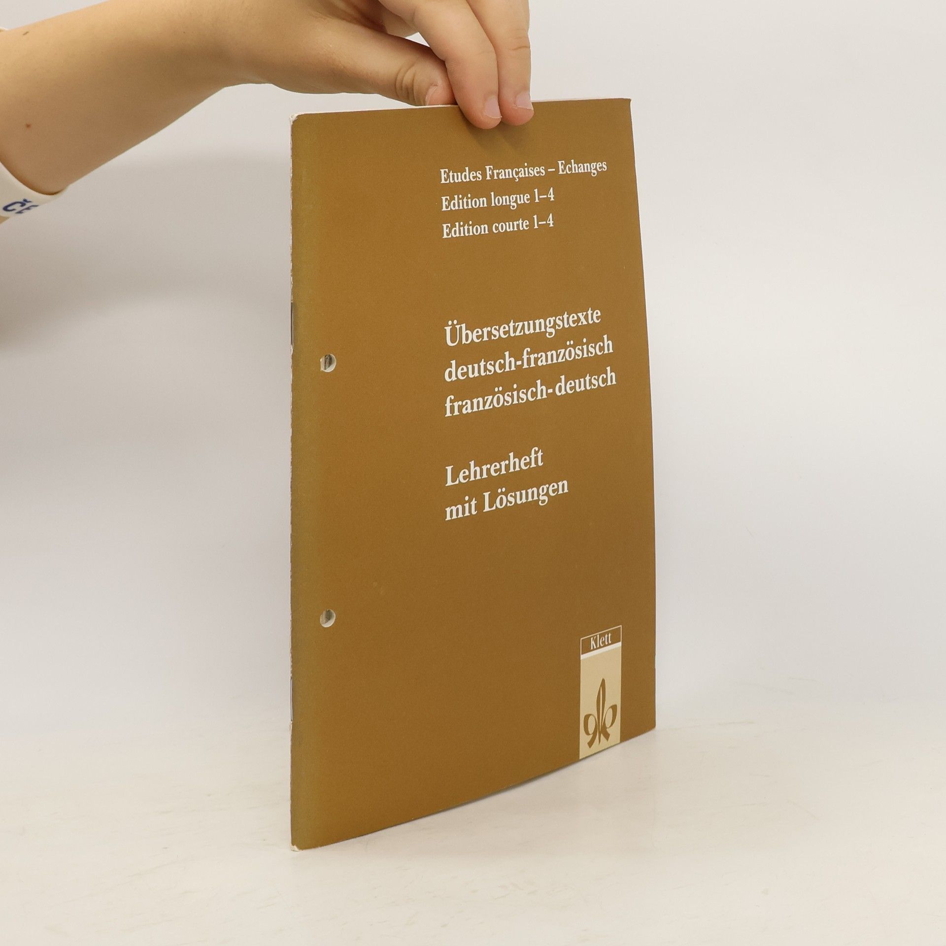 Various authors Etudes françaises, échanges