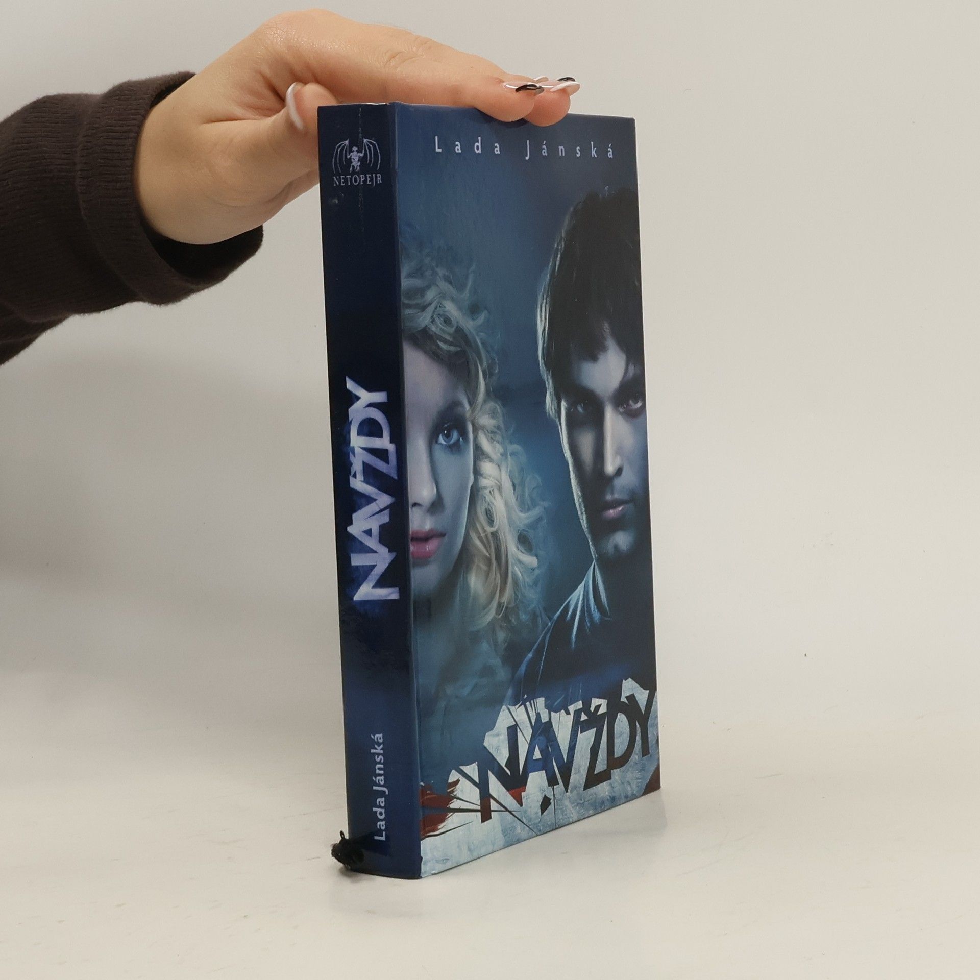 Lada Jánská Navždy