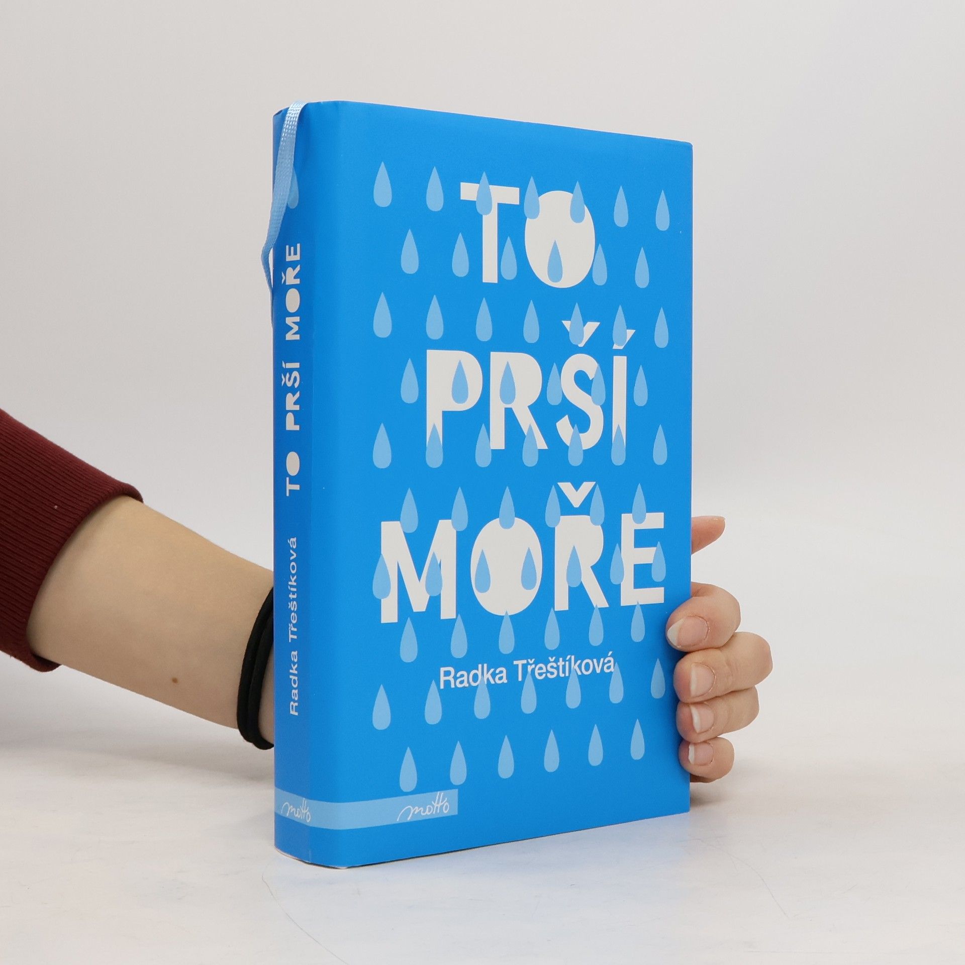 Radka Třeštíková To prší moře