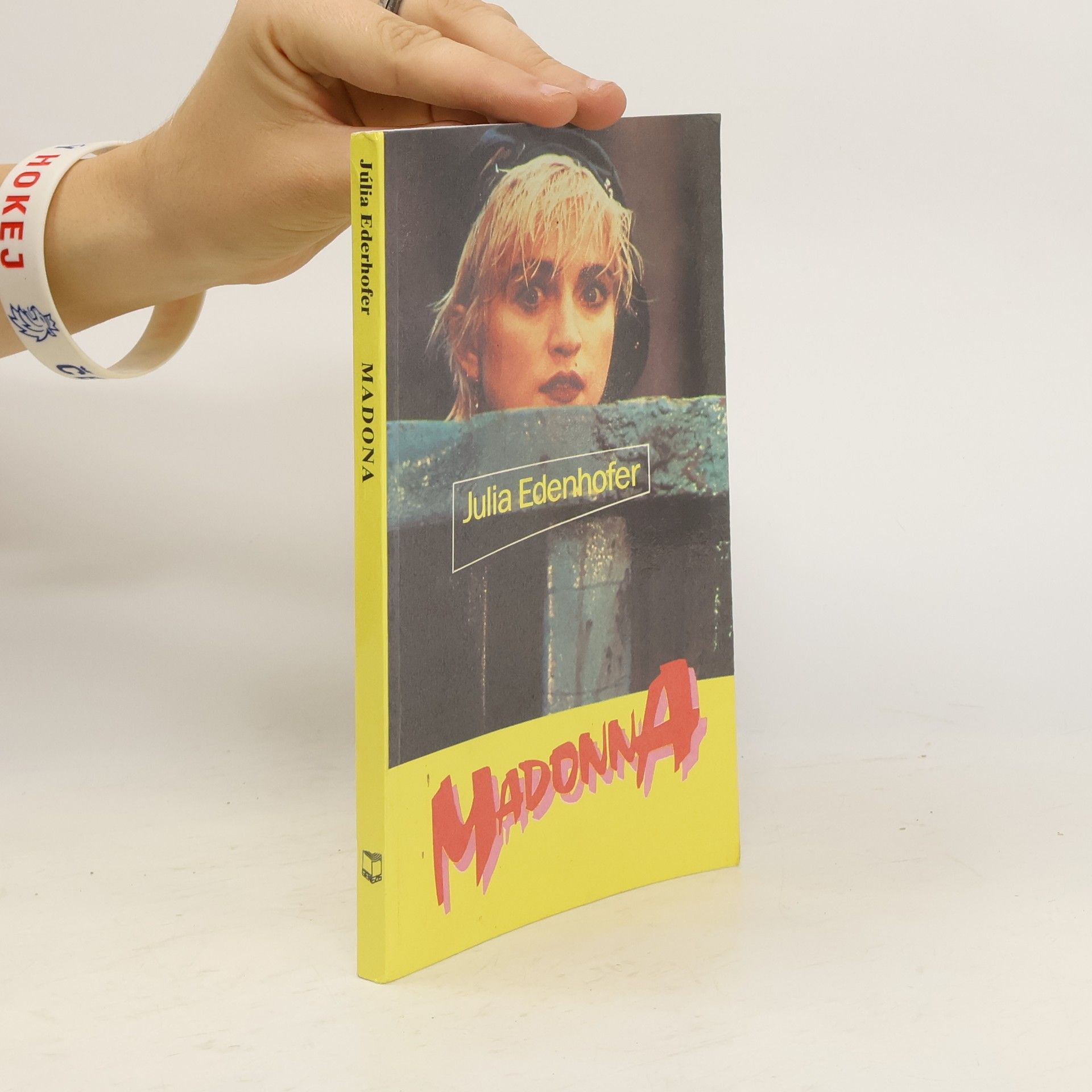 Julia Edenhofer Madonna