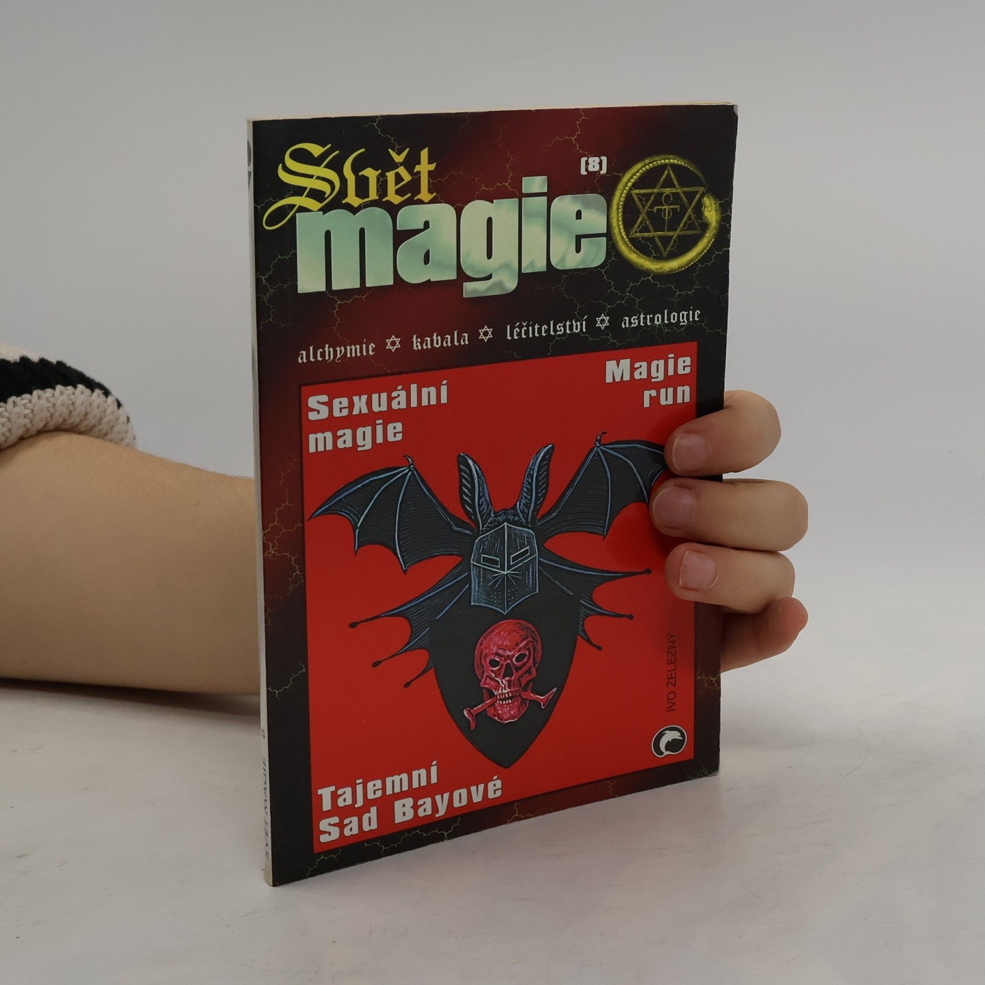 Autorenkollektiv Svět magie 8/2001