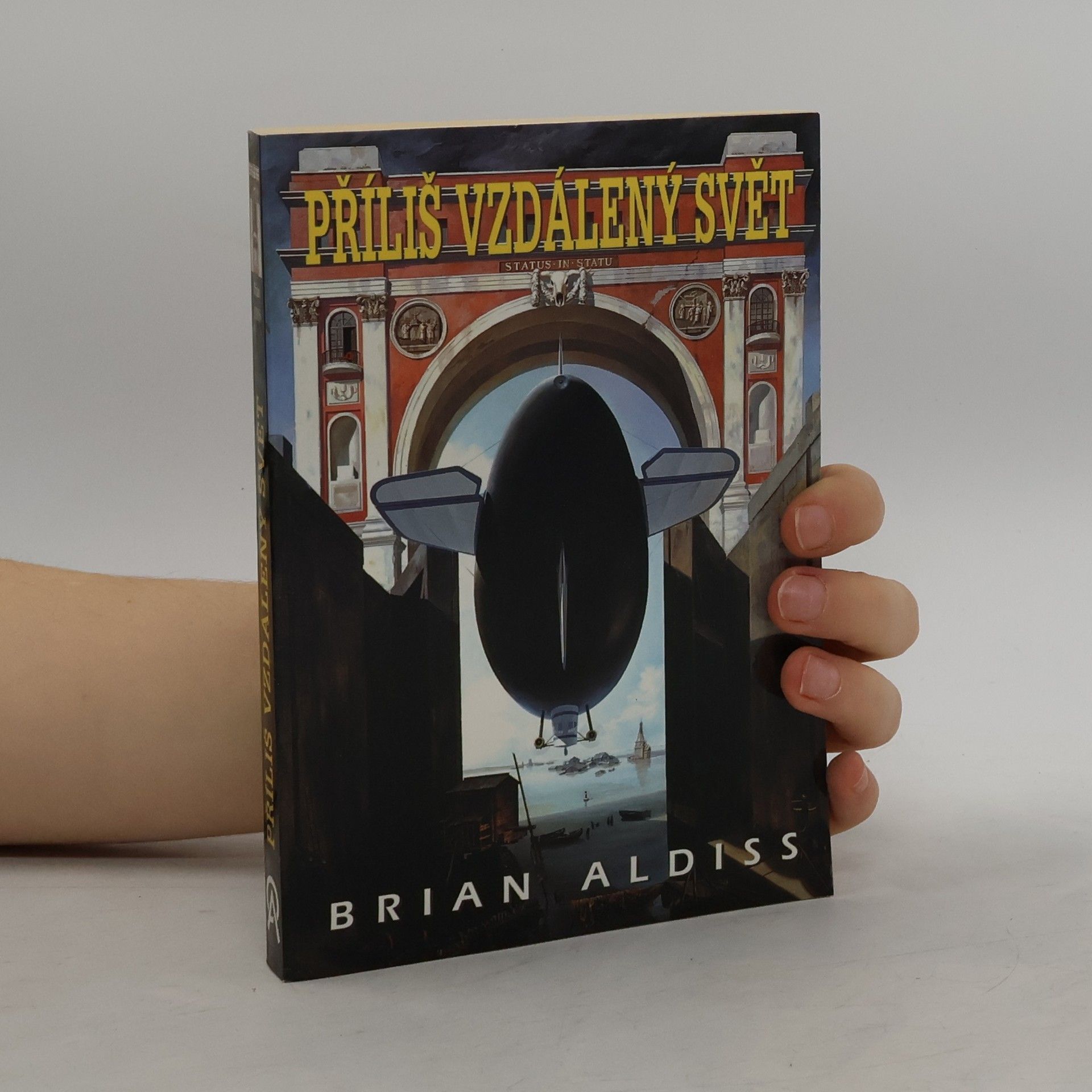 Příliš vzdálený svět