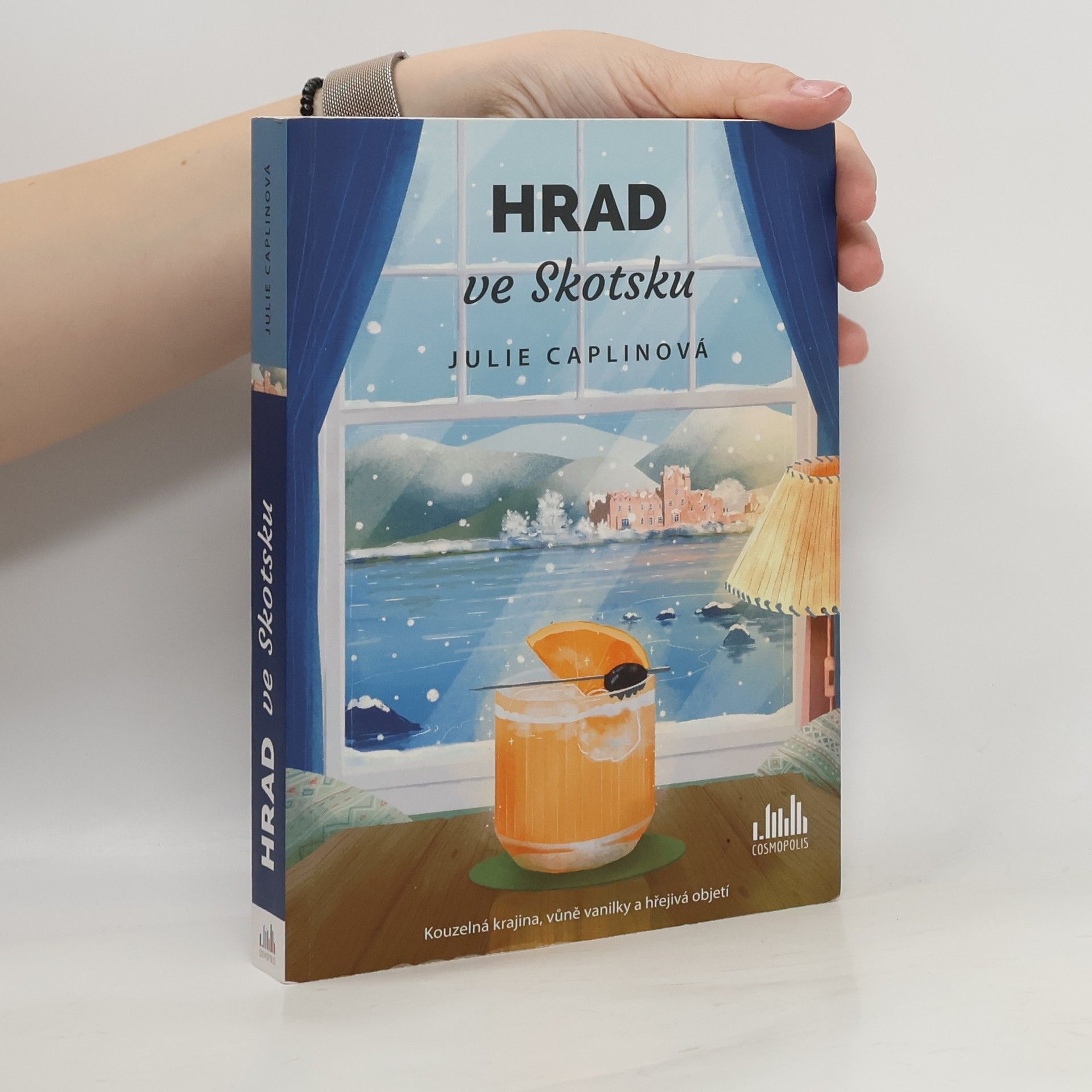 Julie Caplinová Hrad ve Skotsku