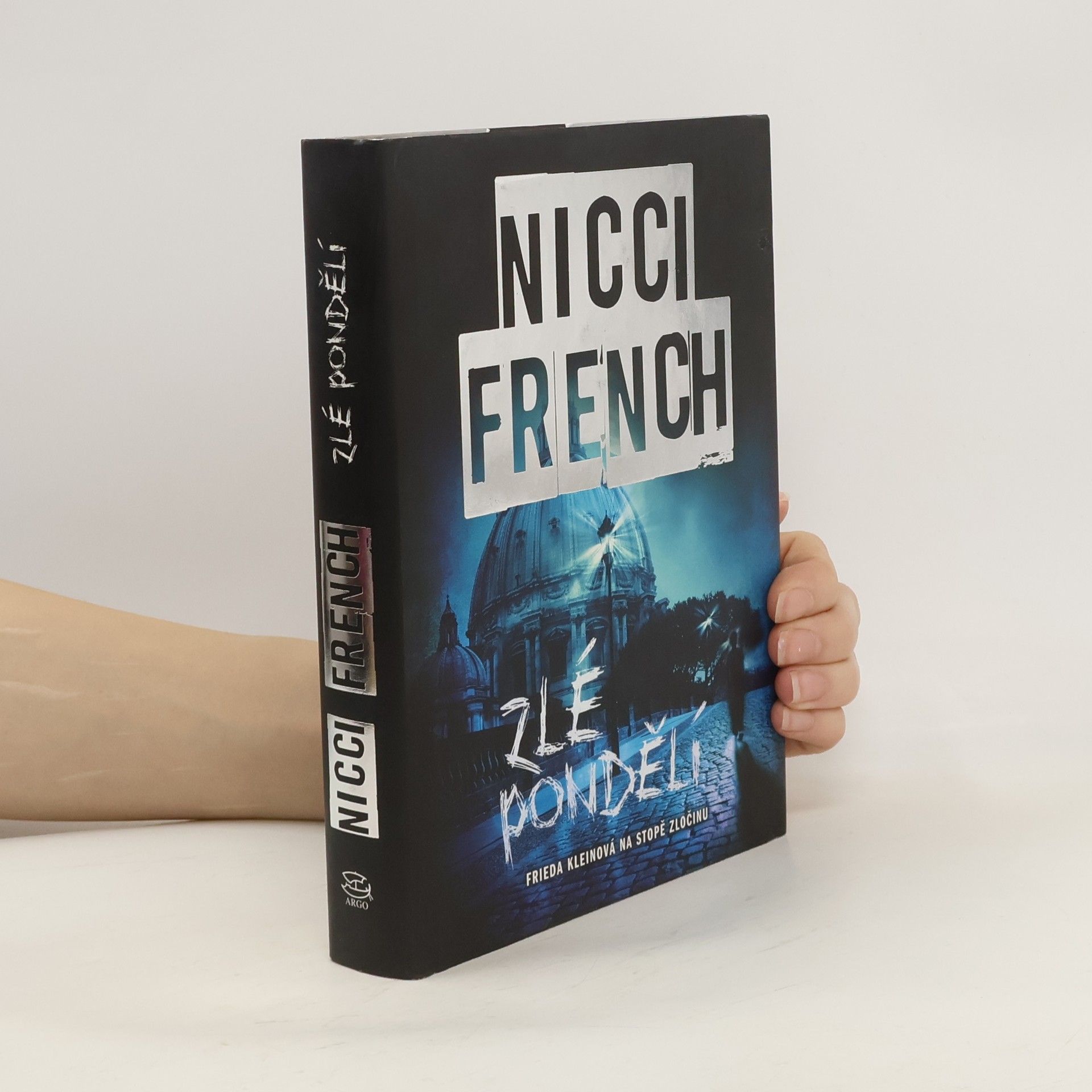 Nicci French Zlé pondělí