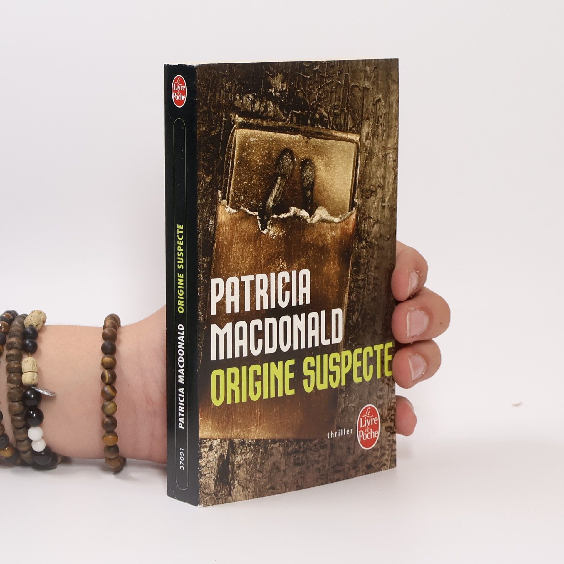 Patricia MacDonald Origine Suspecte