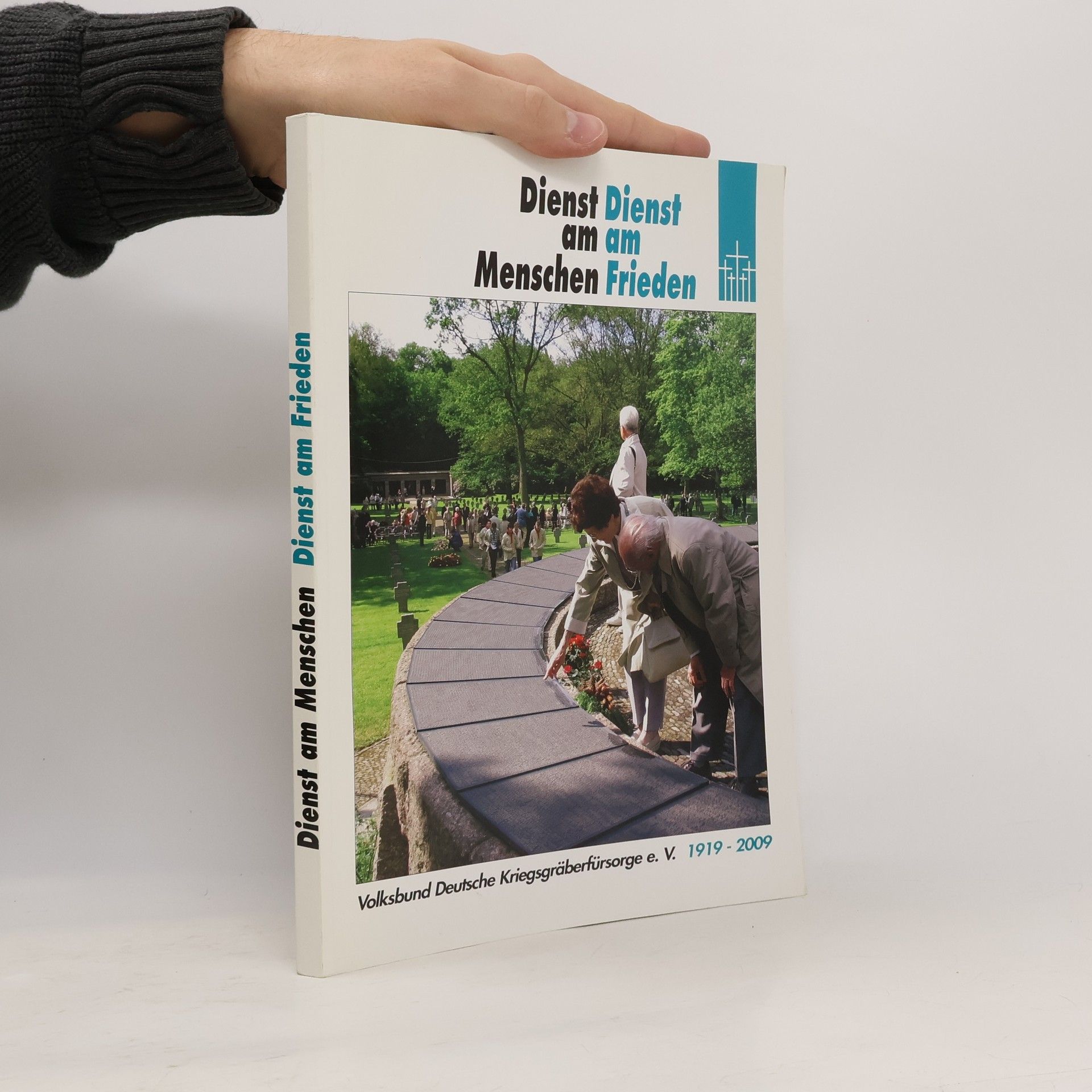 Autorenkollektiv Dienst am Menschen, Dienst am Frieden