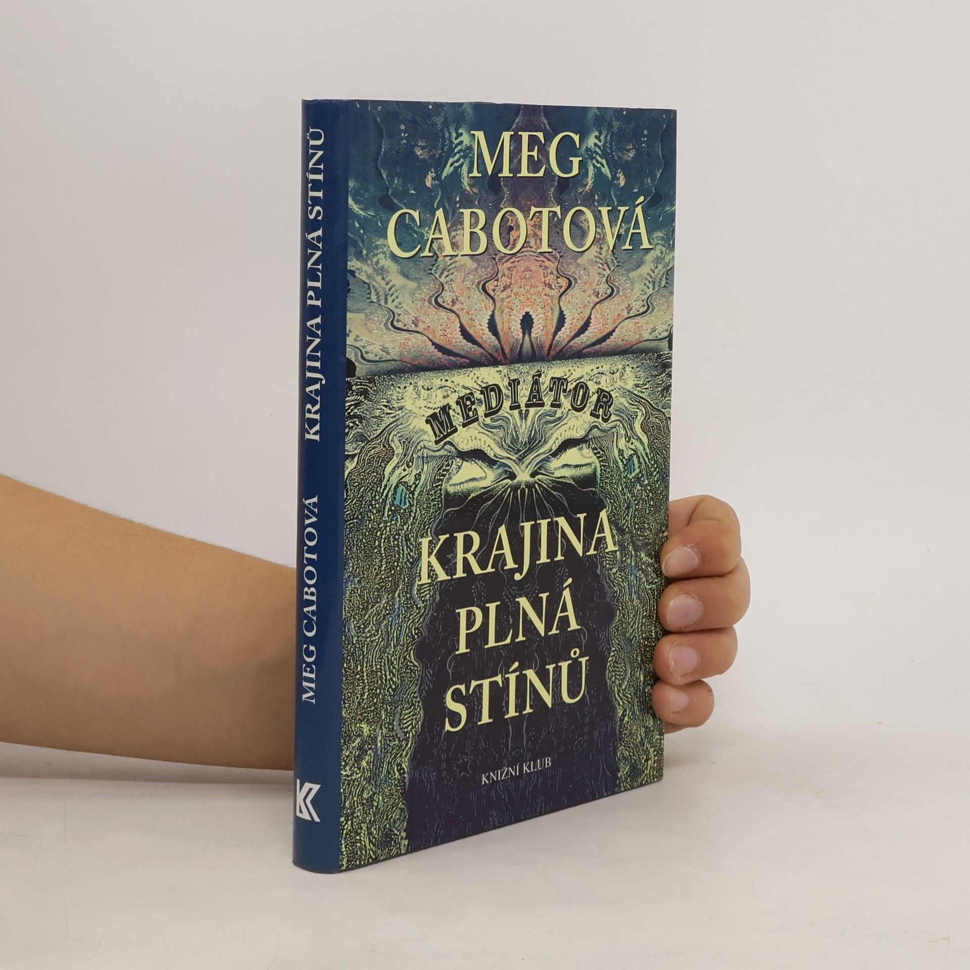 Meg Cabot Krajina plná stínů. Mediátor 1