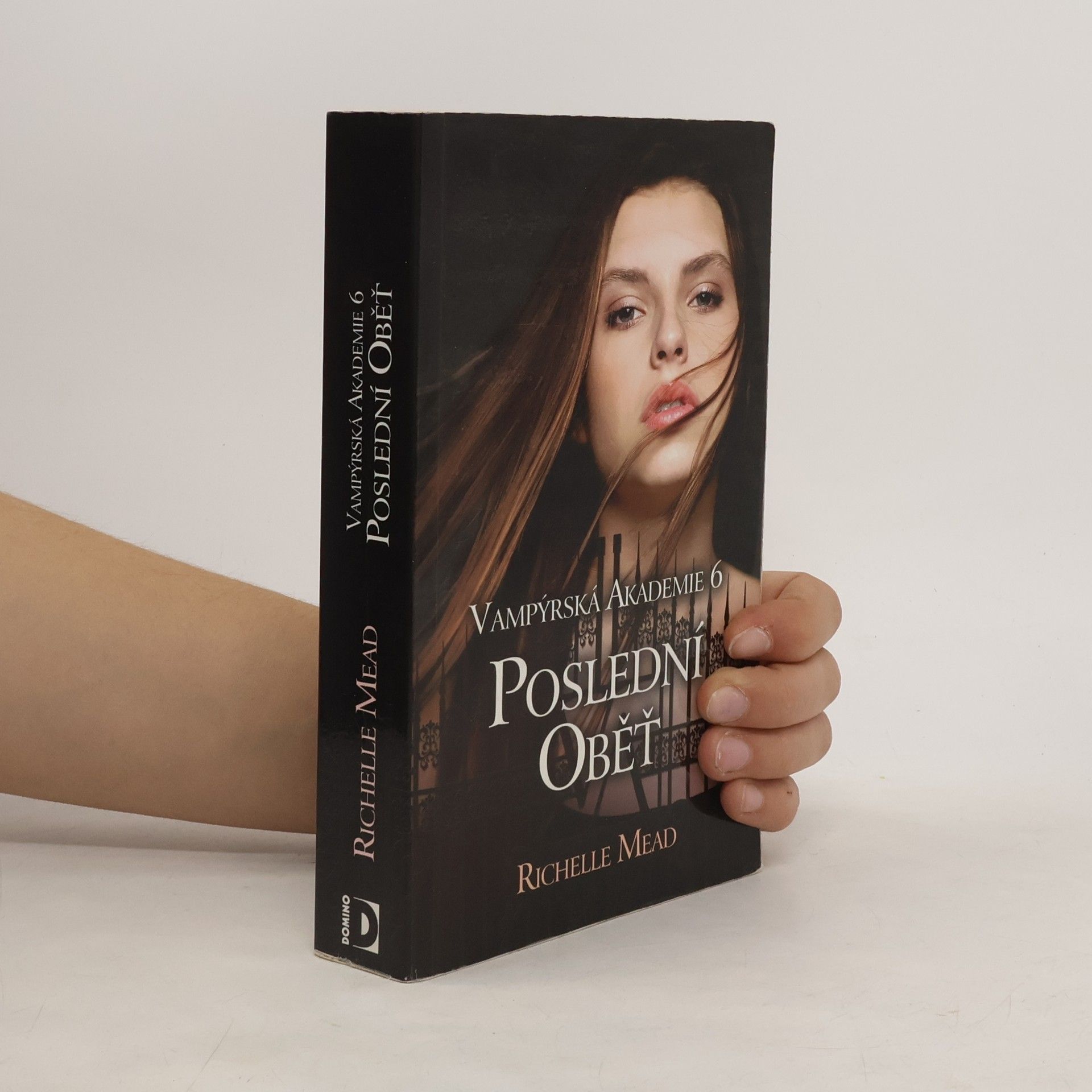 Richelle Mead Poslední oběť