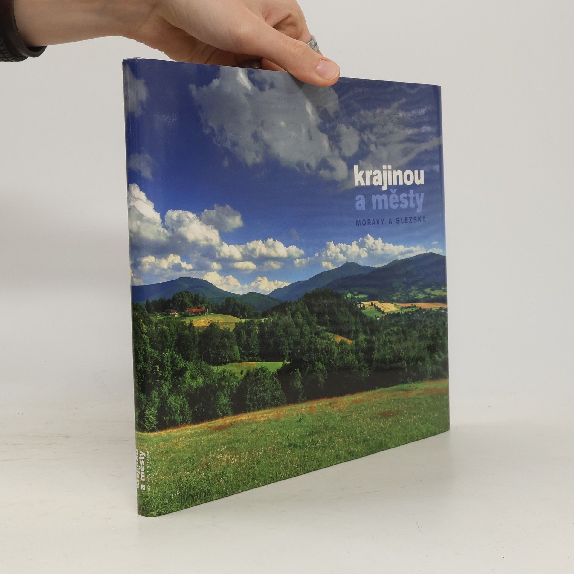 Krajinou a městy Moravy a Slezska