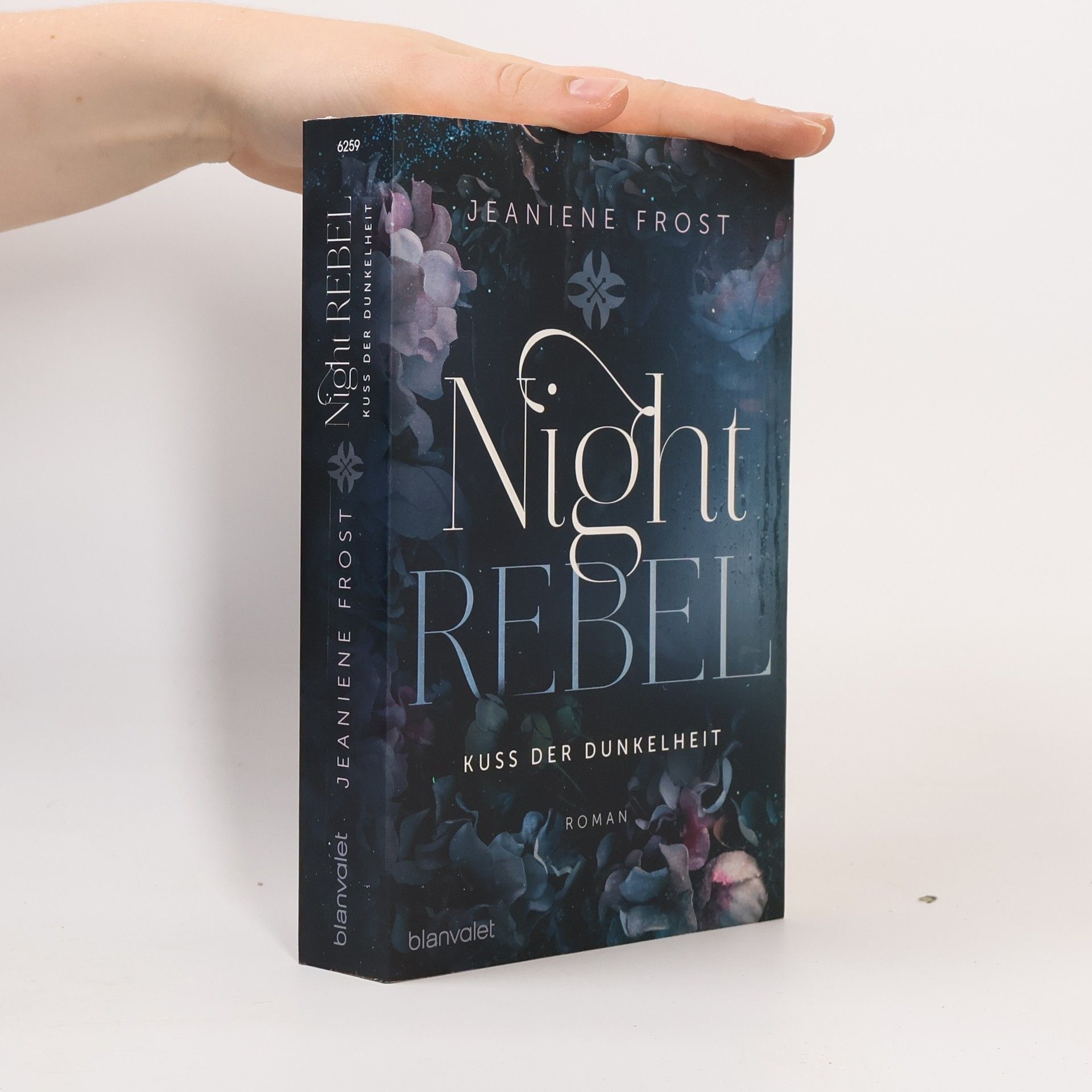 Jeaniene Frost Night Rebel: Kuss der Dunkelheit
