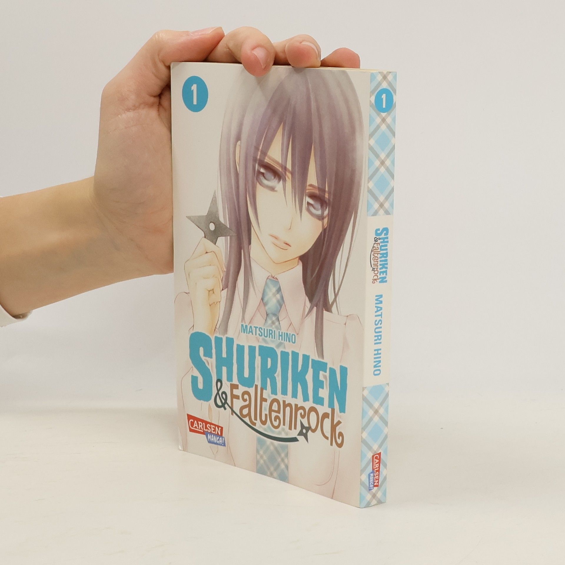 Matsuri Hino Shuriken & Faltenrock 1