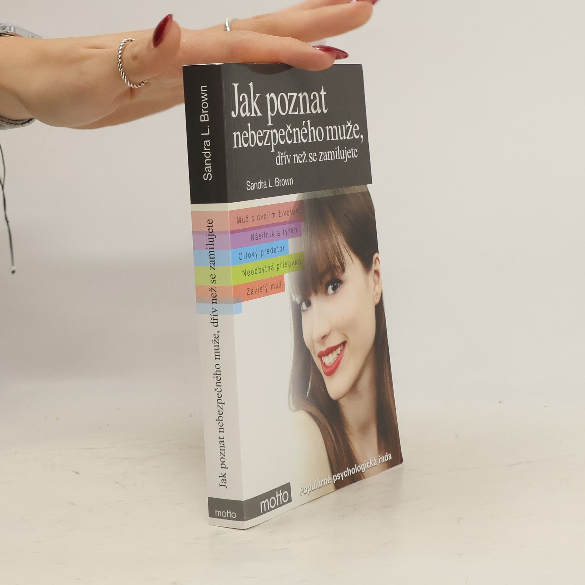 Jak poznat nebezpečného muže, dřív než se zamilujete