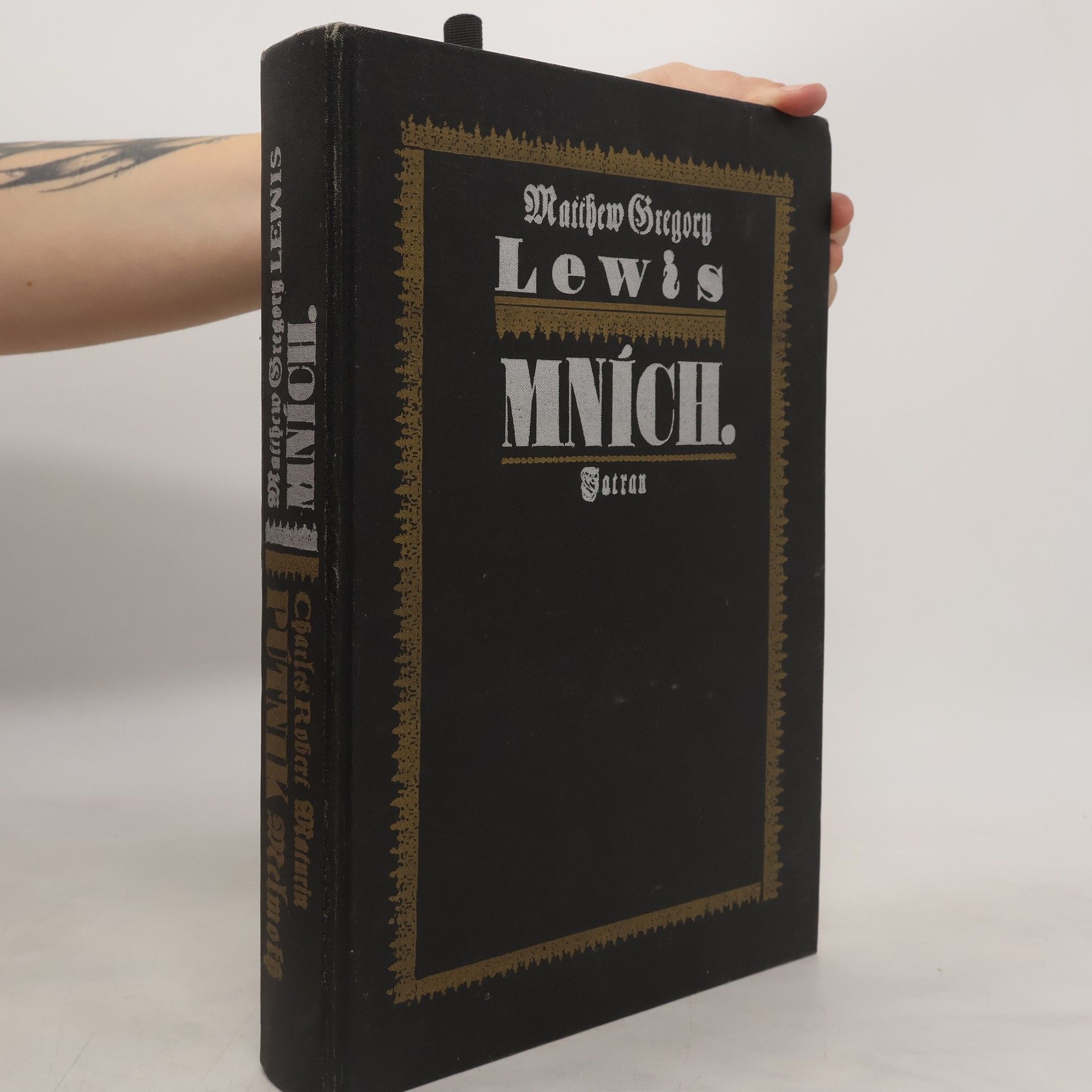 Mních. Pútnik Melmoth