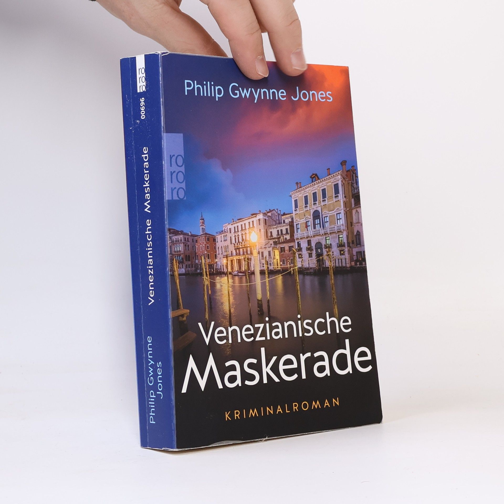 Philip Gwynne Jones Venezianische Maskerade