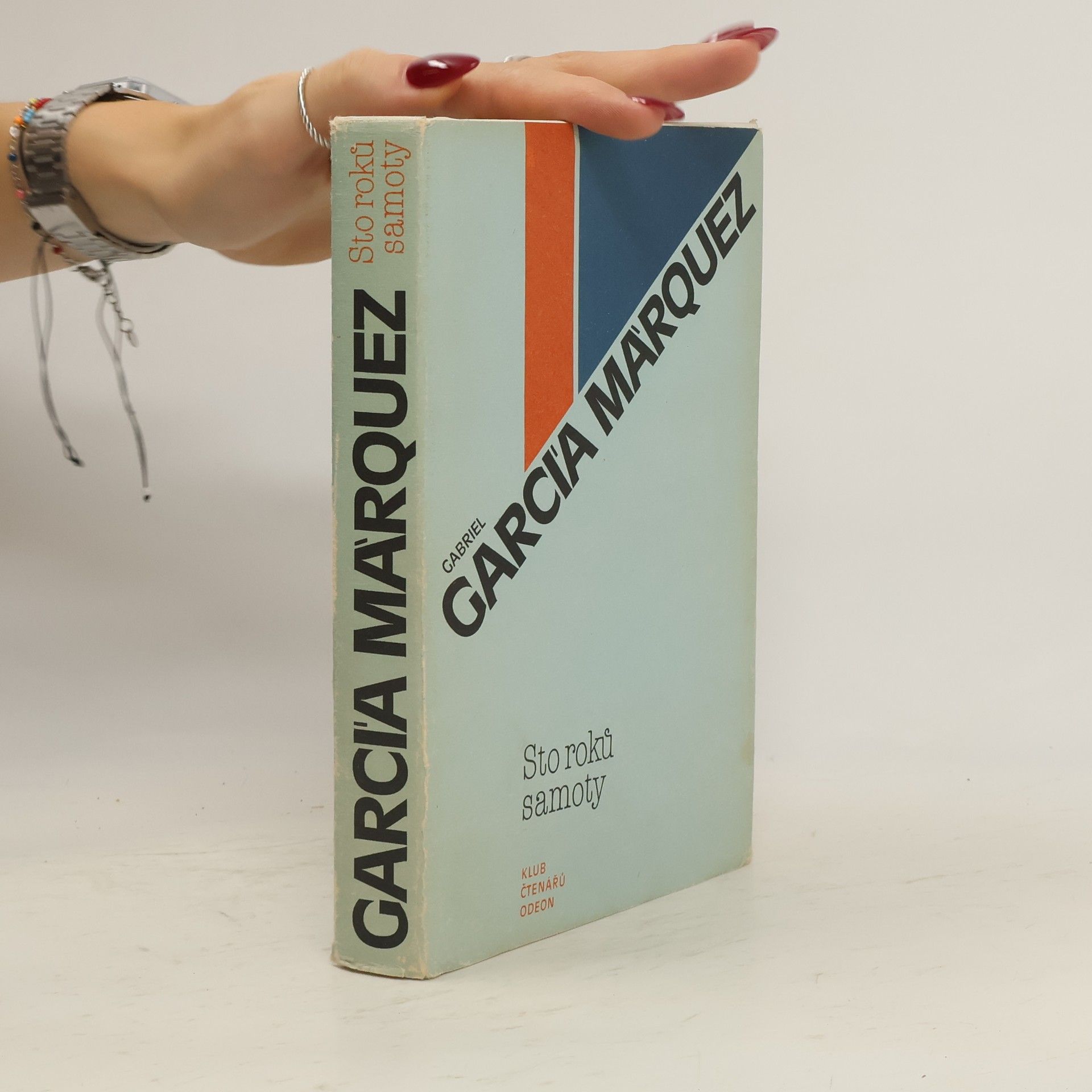 Gabriel García Márquez Sto roků samoty