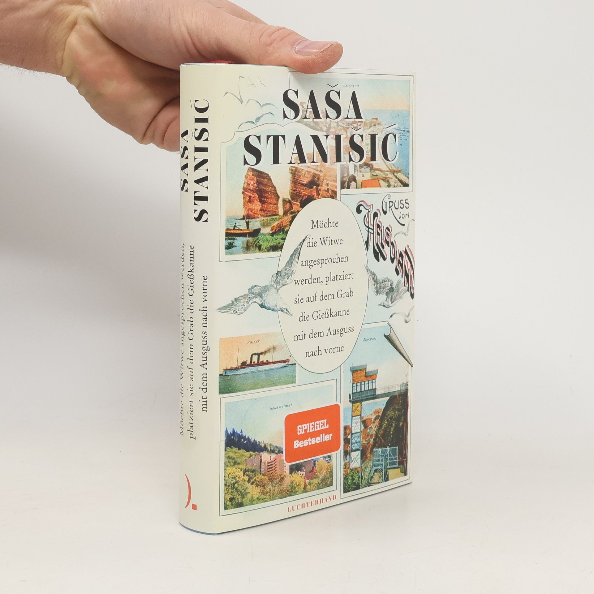 Möchte die Witwe angesprochen werden, platziert sie auf dem Grab die Gießkanne mit dem Ausguss nach vorne