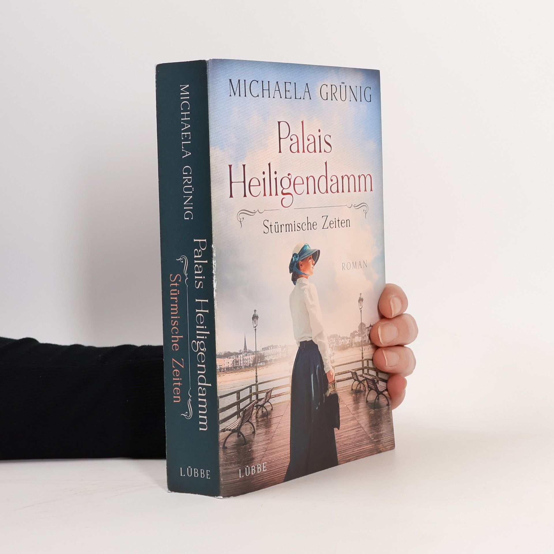 Michaela Grünig Palais Heiligendamm - Stürmische Zeiten