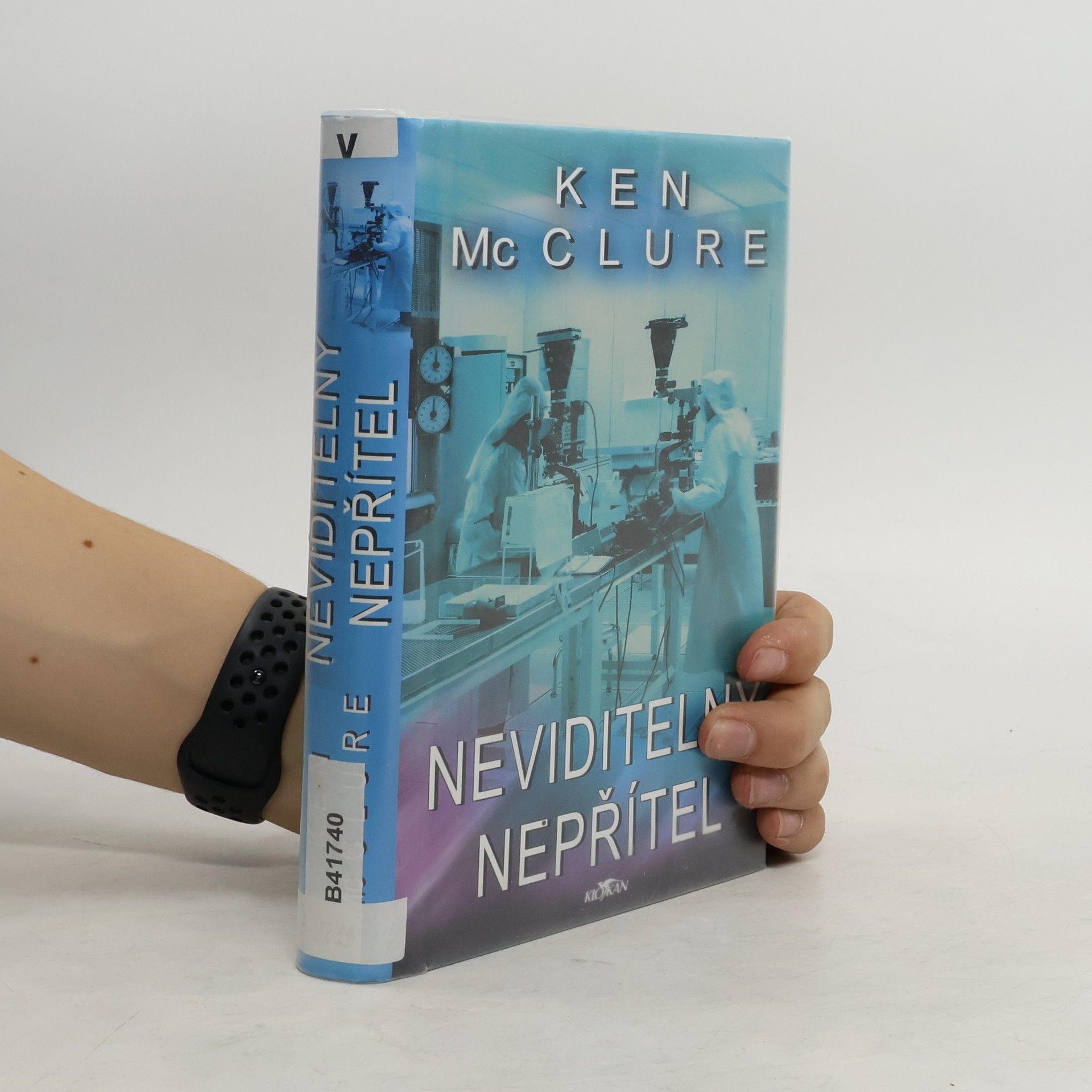 Ken McClure Neviditelný nepřítel