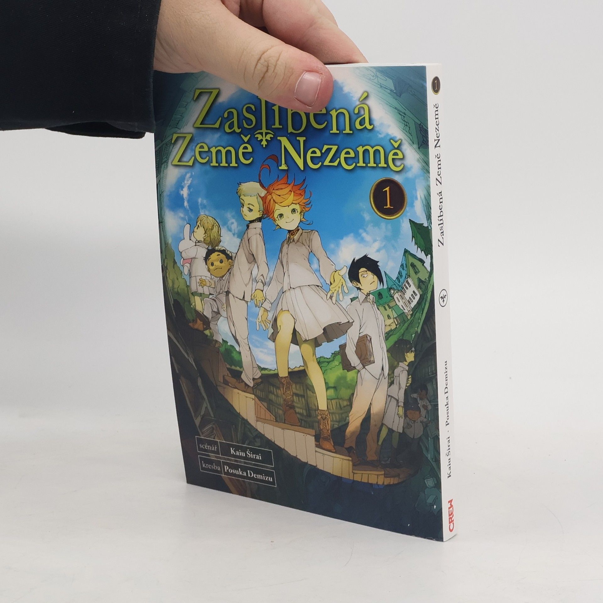 Kaiu Shirai Zaslíbená Země Nezemě 1