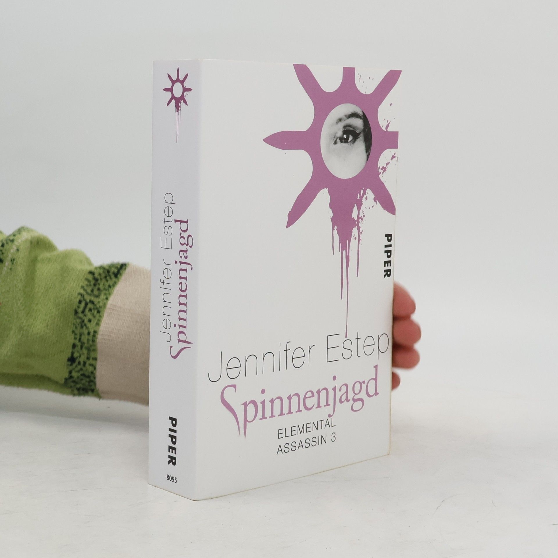 Jennifer Estep Spinnenjagd