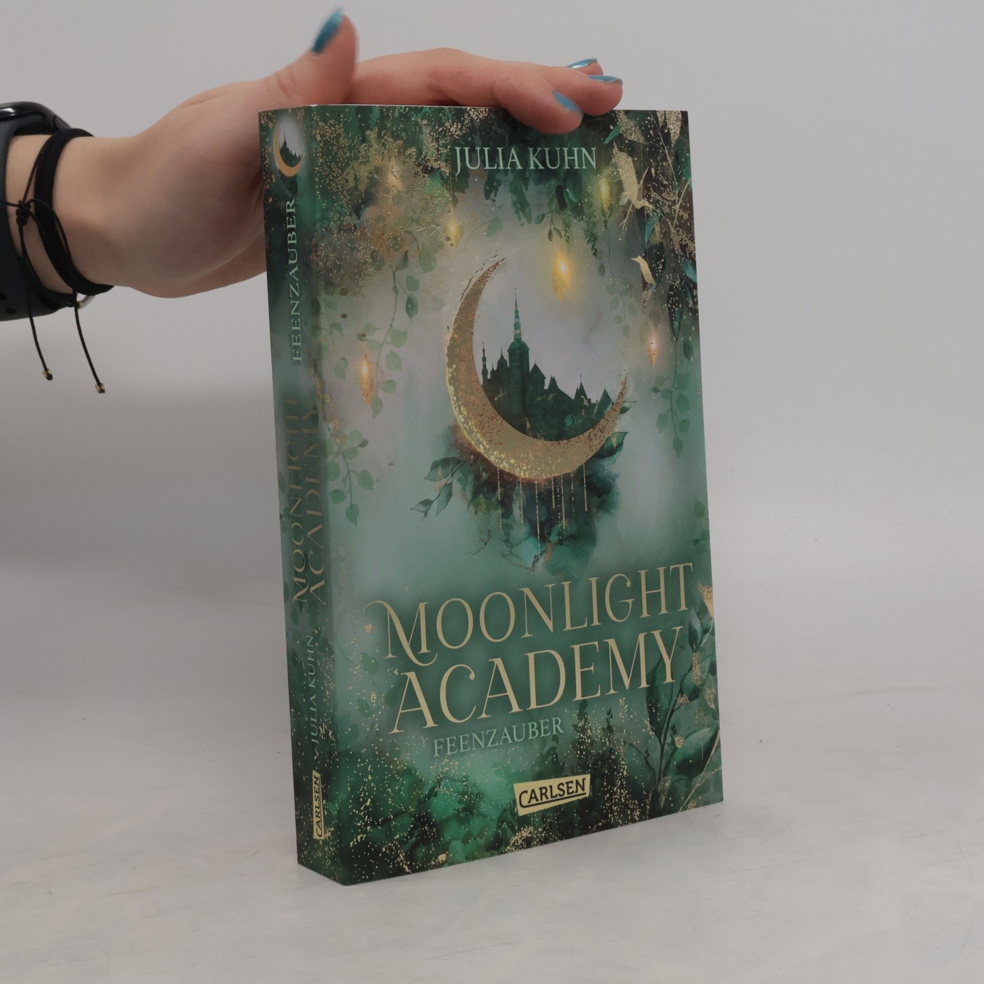 Julia Kuhn Moonlight Academy. Feenzauber