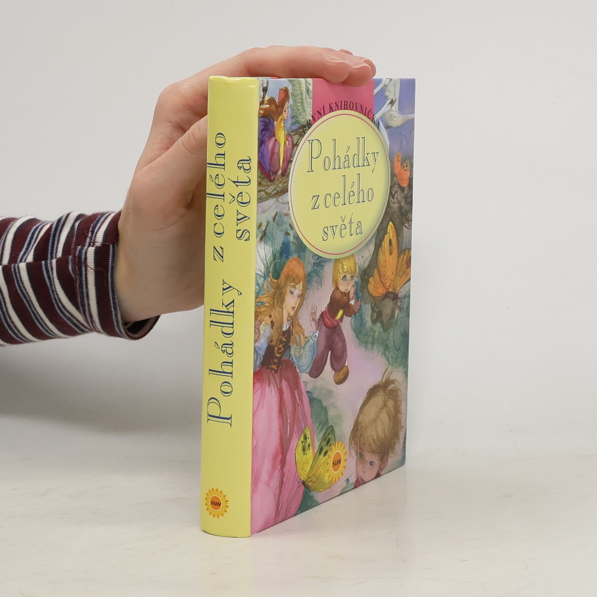 Fernando Sáez Pohádky z celého světa