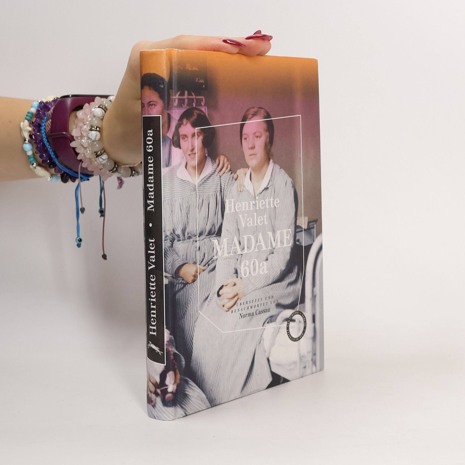 Henriette Valet Madame 60a