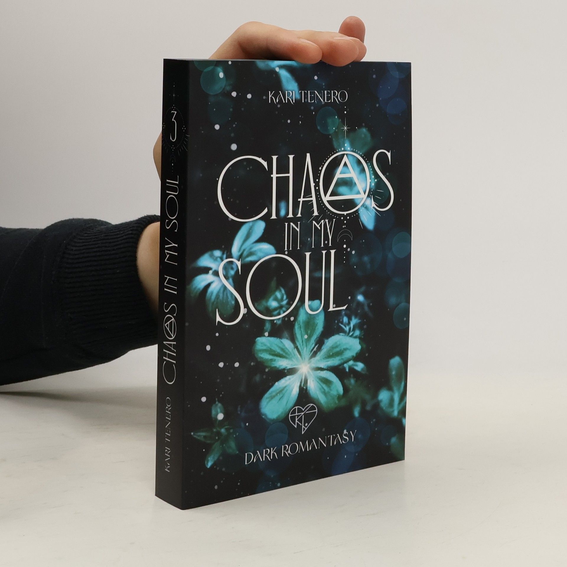 Kari Tenero Chaos in My Soul 3