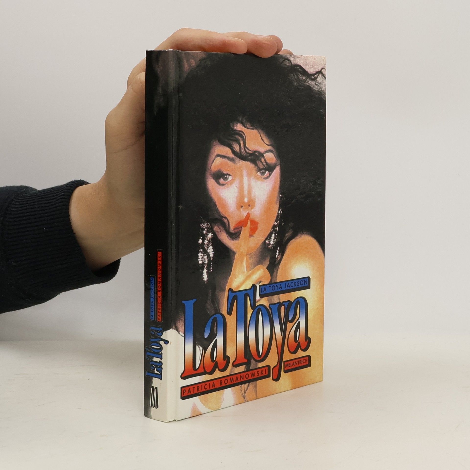 Martin Verner La Toya. Mládí v rodině Jacksonových