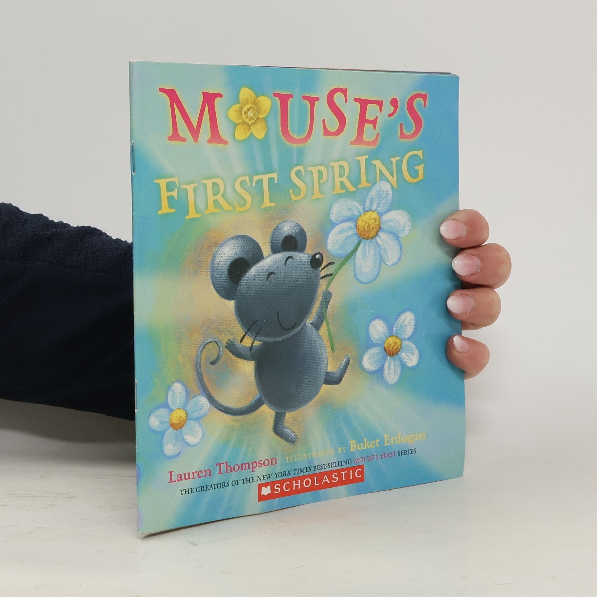 Lauren Thompson Mouse's First Spring