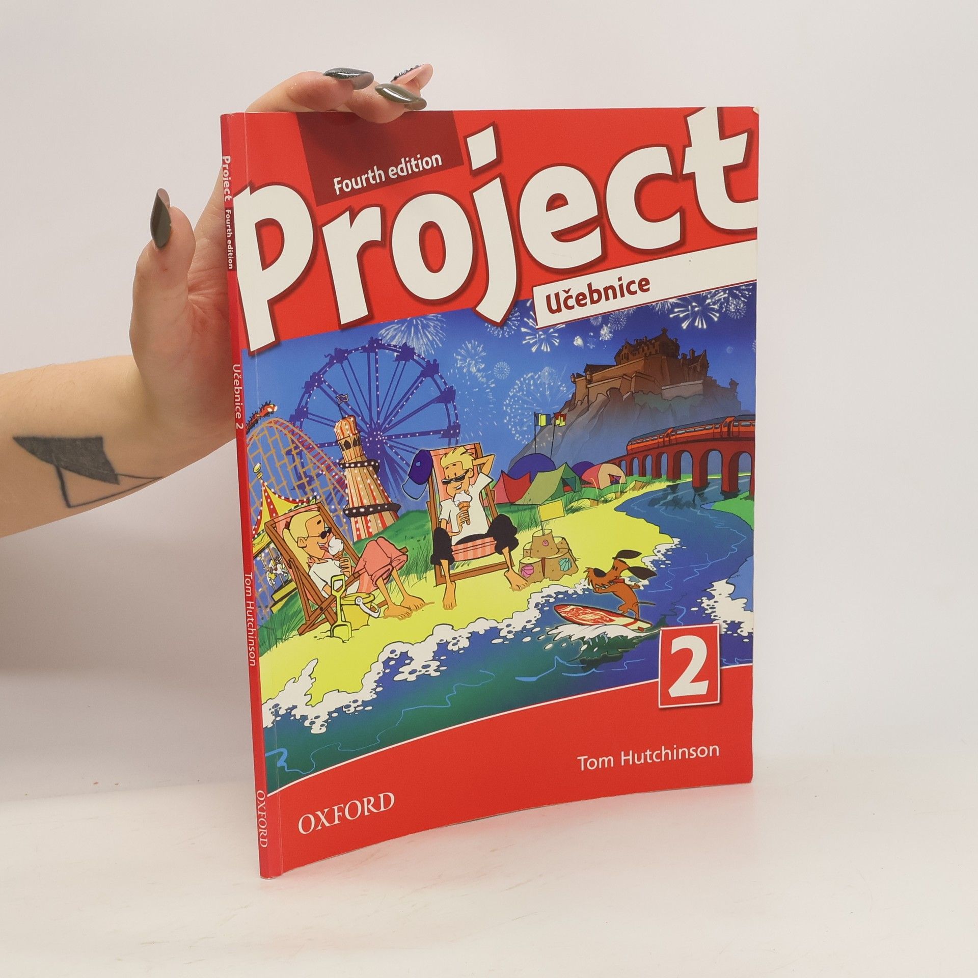 Tom Hutchinson Project. 2 : učebnice