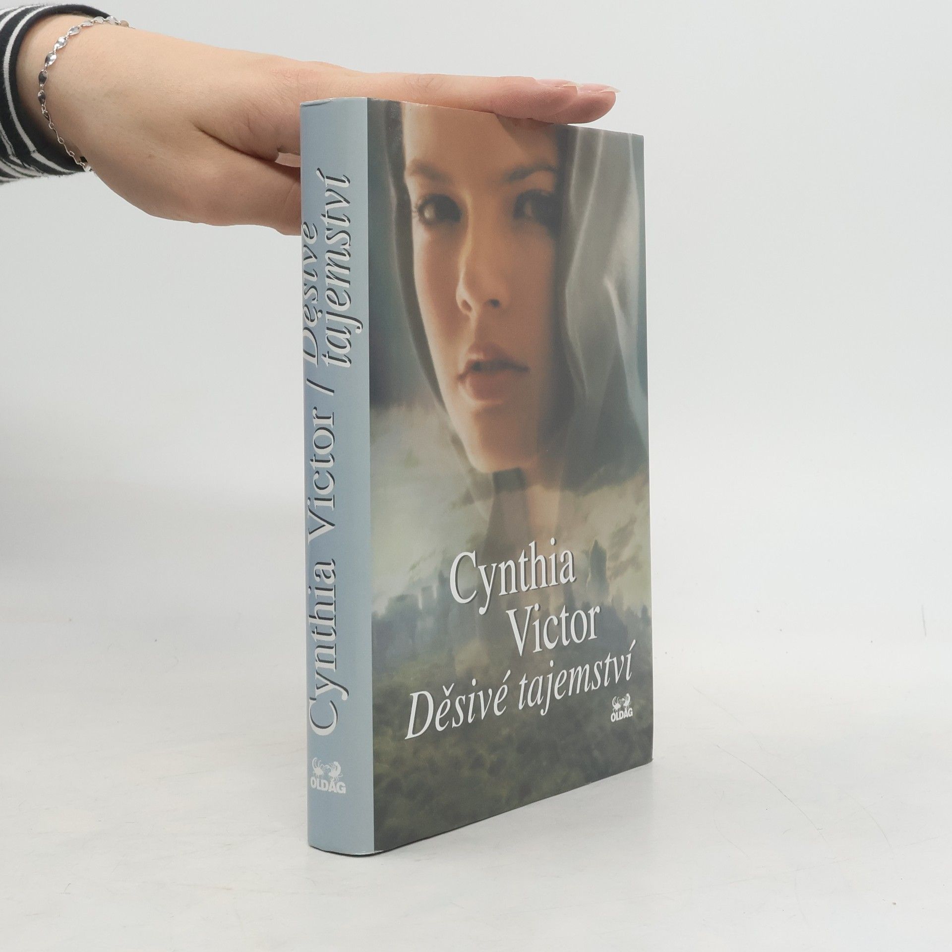 Cynthia Victor Děsivé tajemství