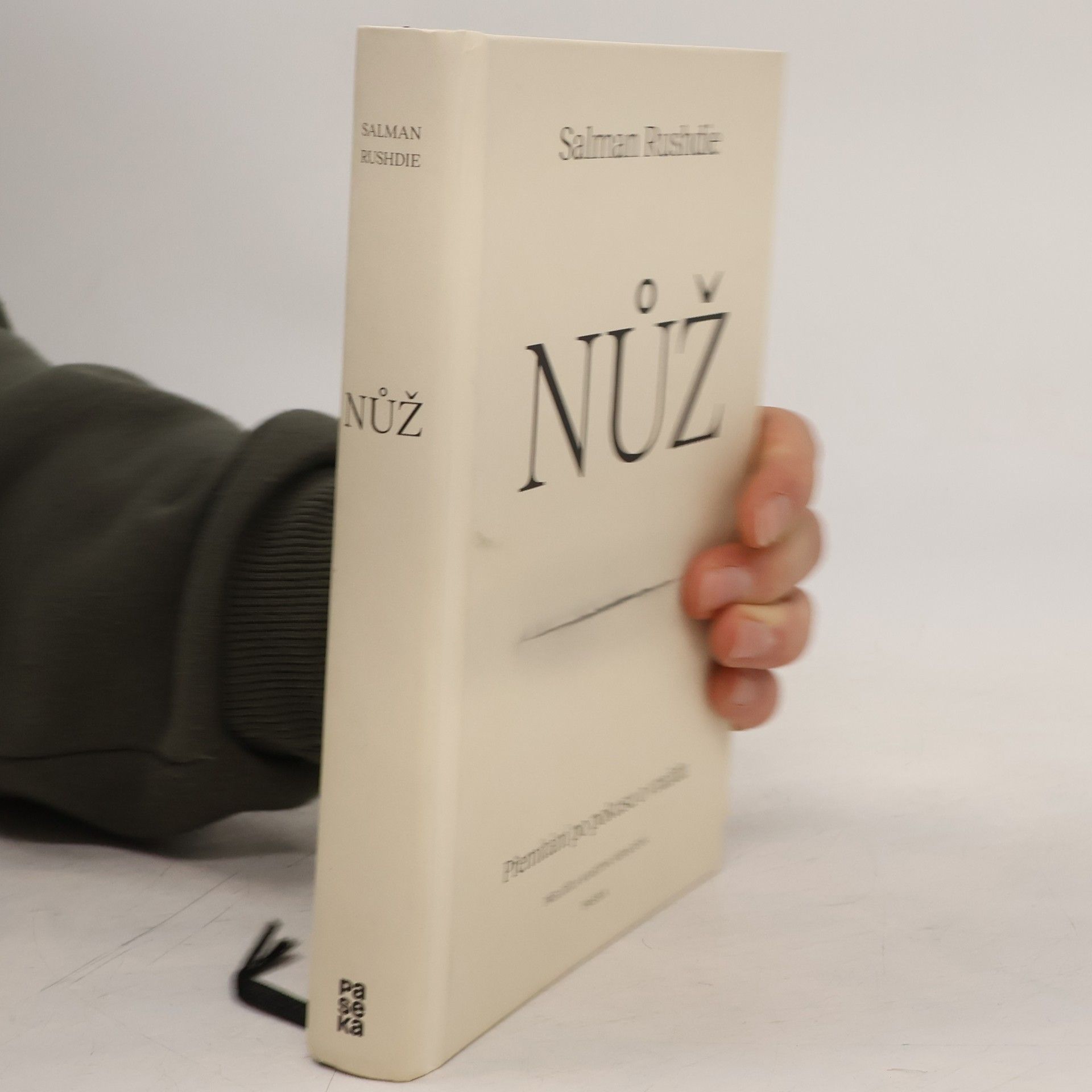 Salman Rushdie Nůž