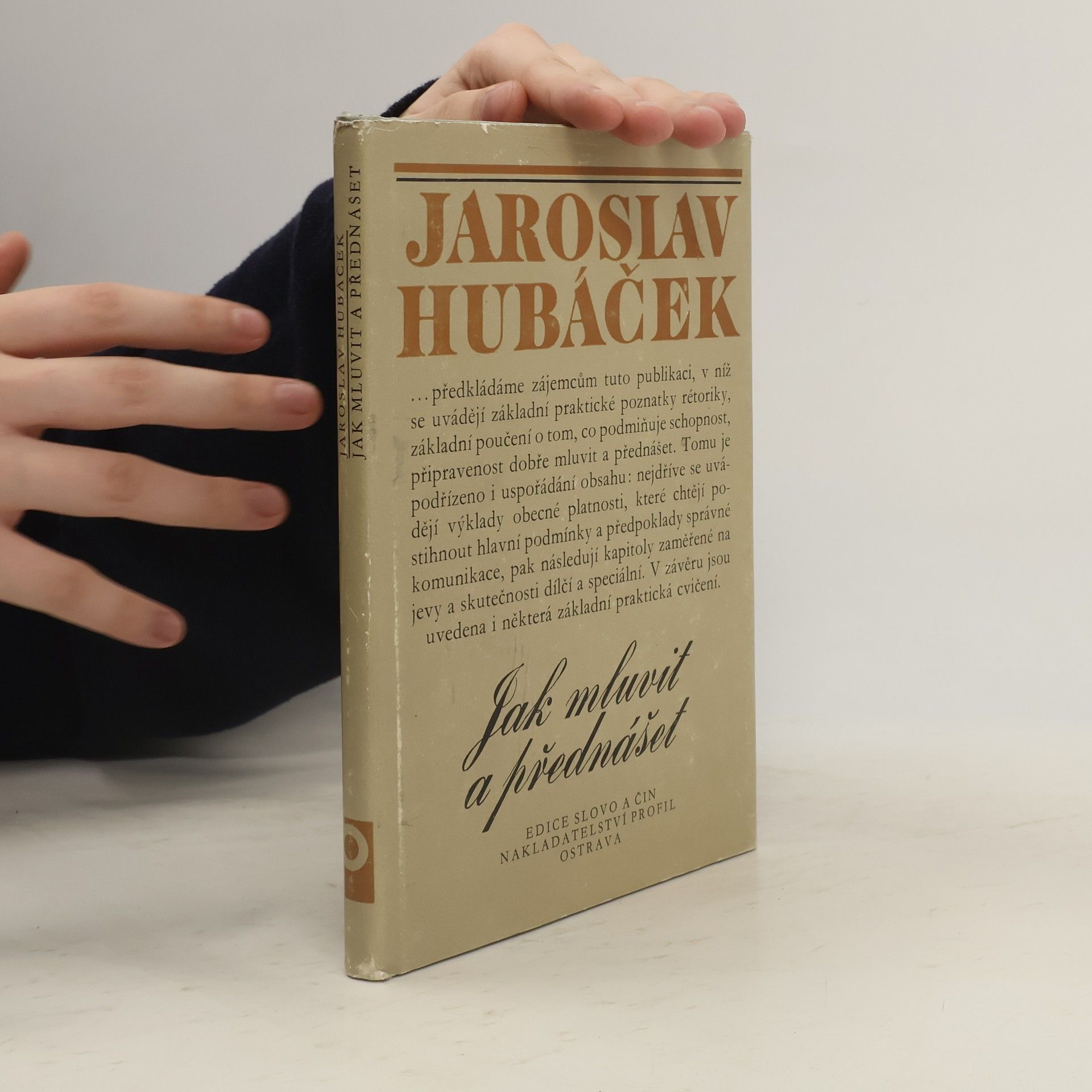 Jak mluvit a přednášet