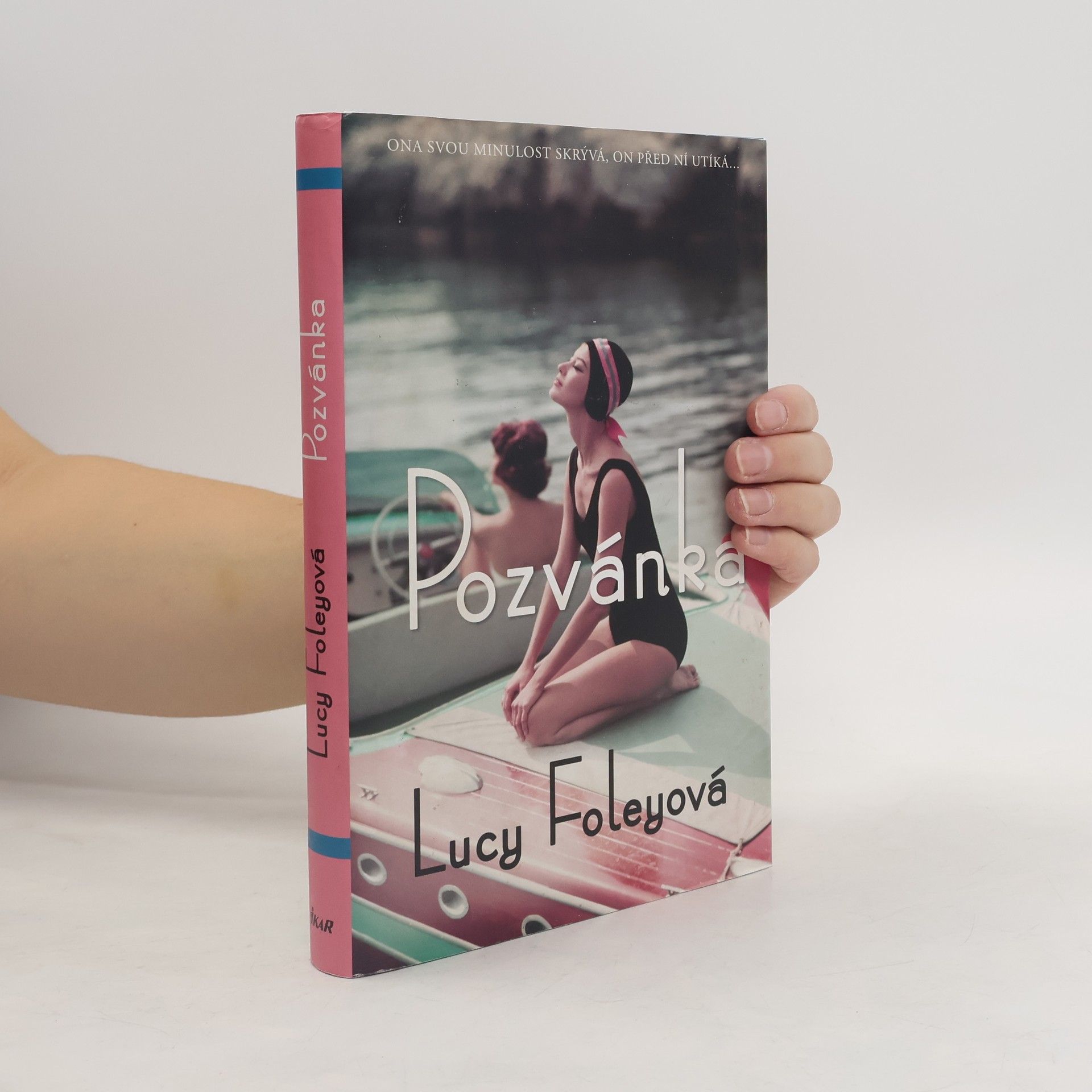 Lucy Foley Pozvánka