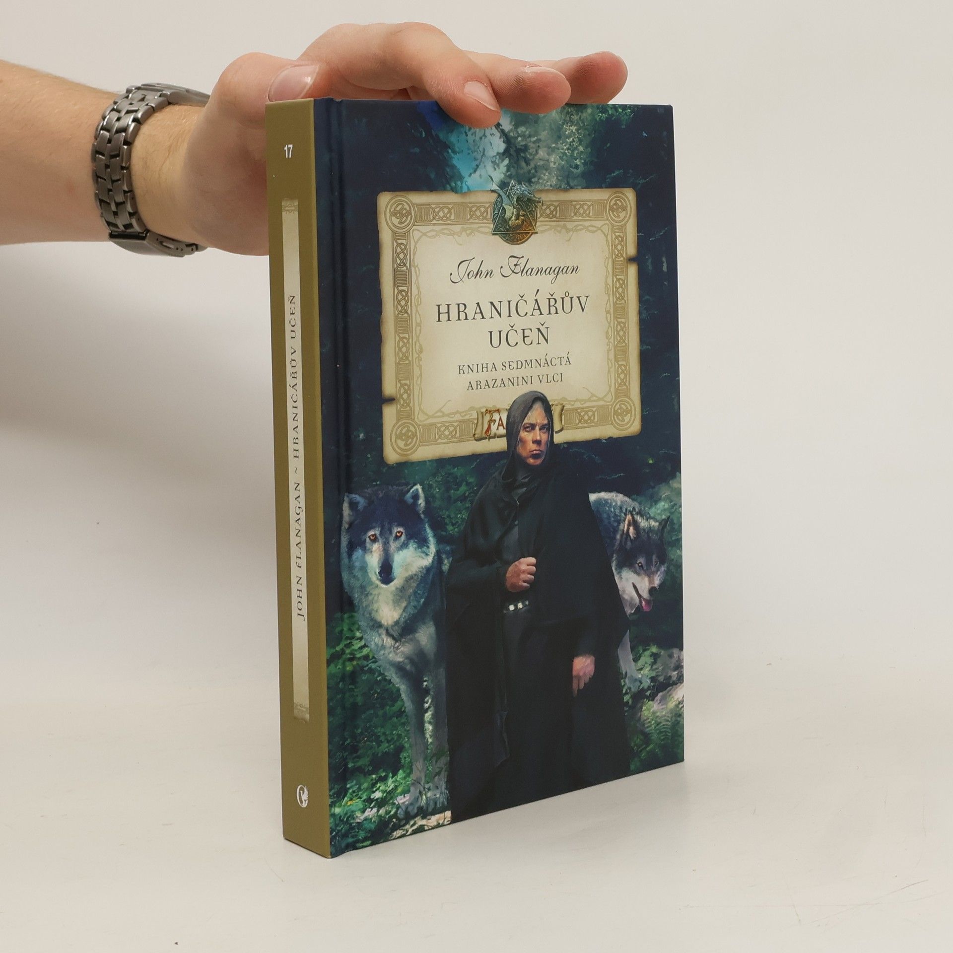 John Flanagan Hraničářův učeň. Kniha sedmnáctá, Arazanini vlci